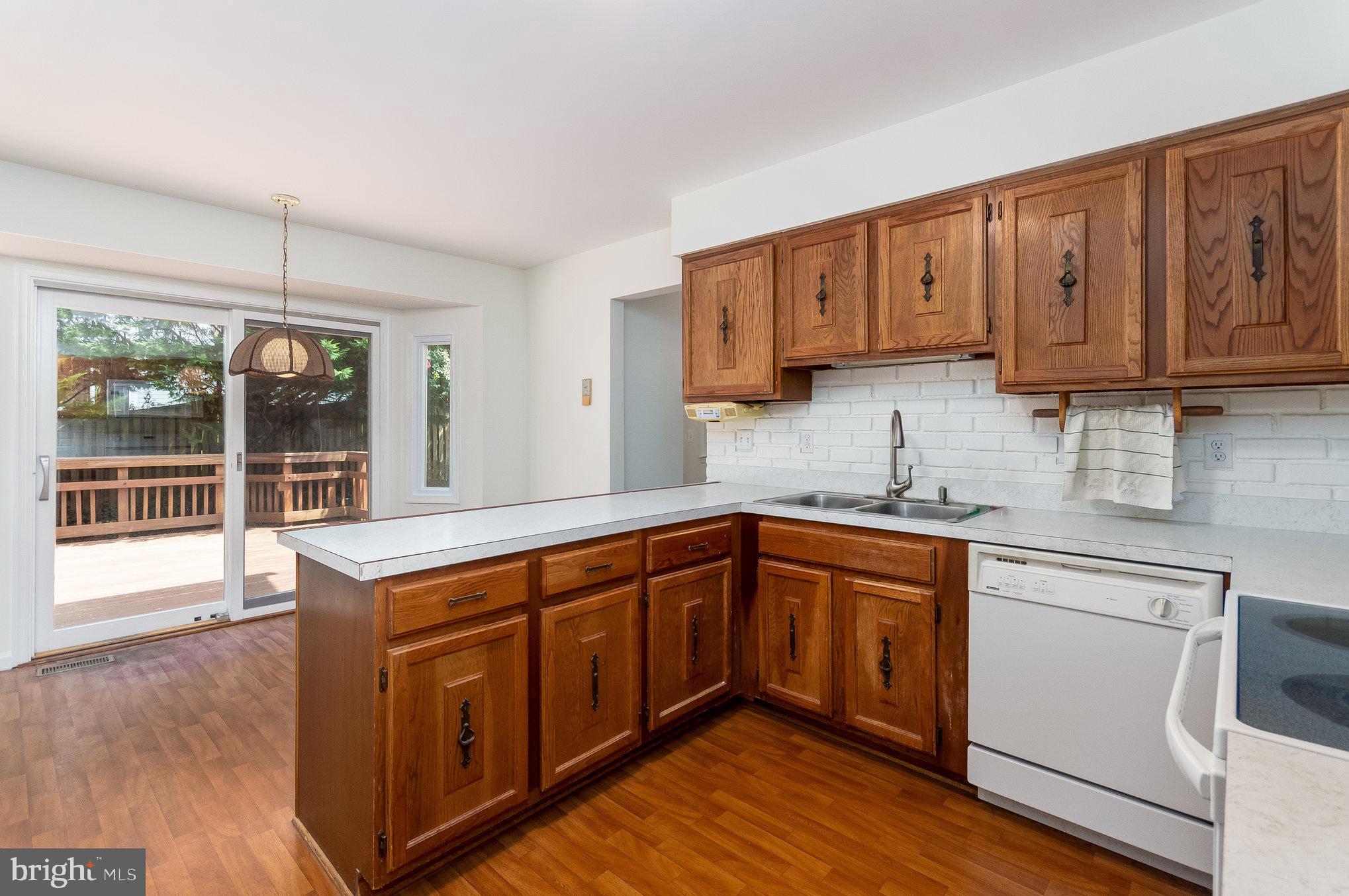 ROLLING VALLEY - Residential