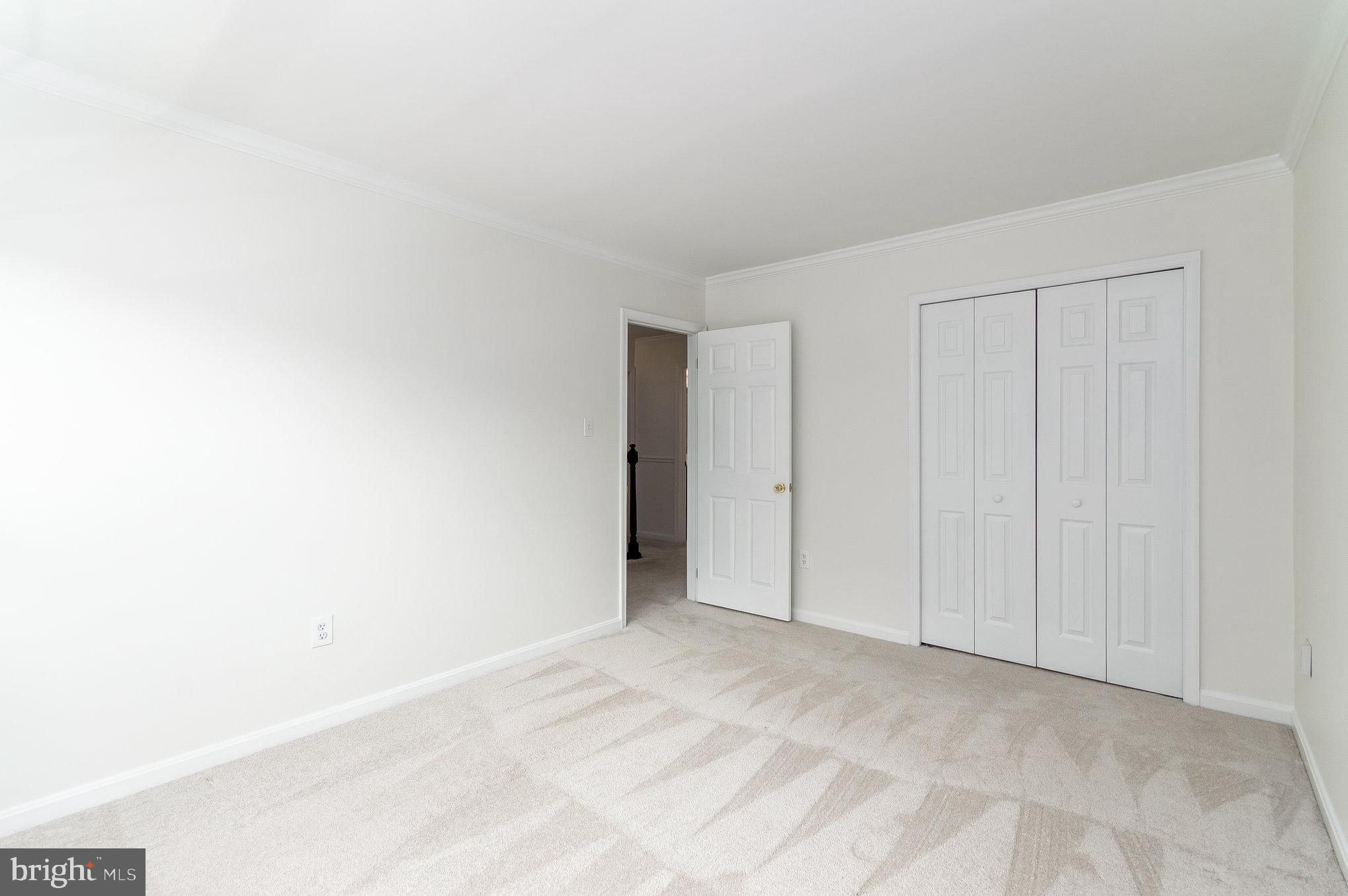 ROLLING VALLEY - Residential