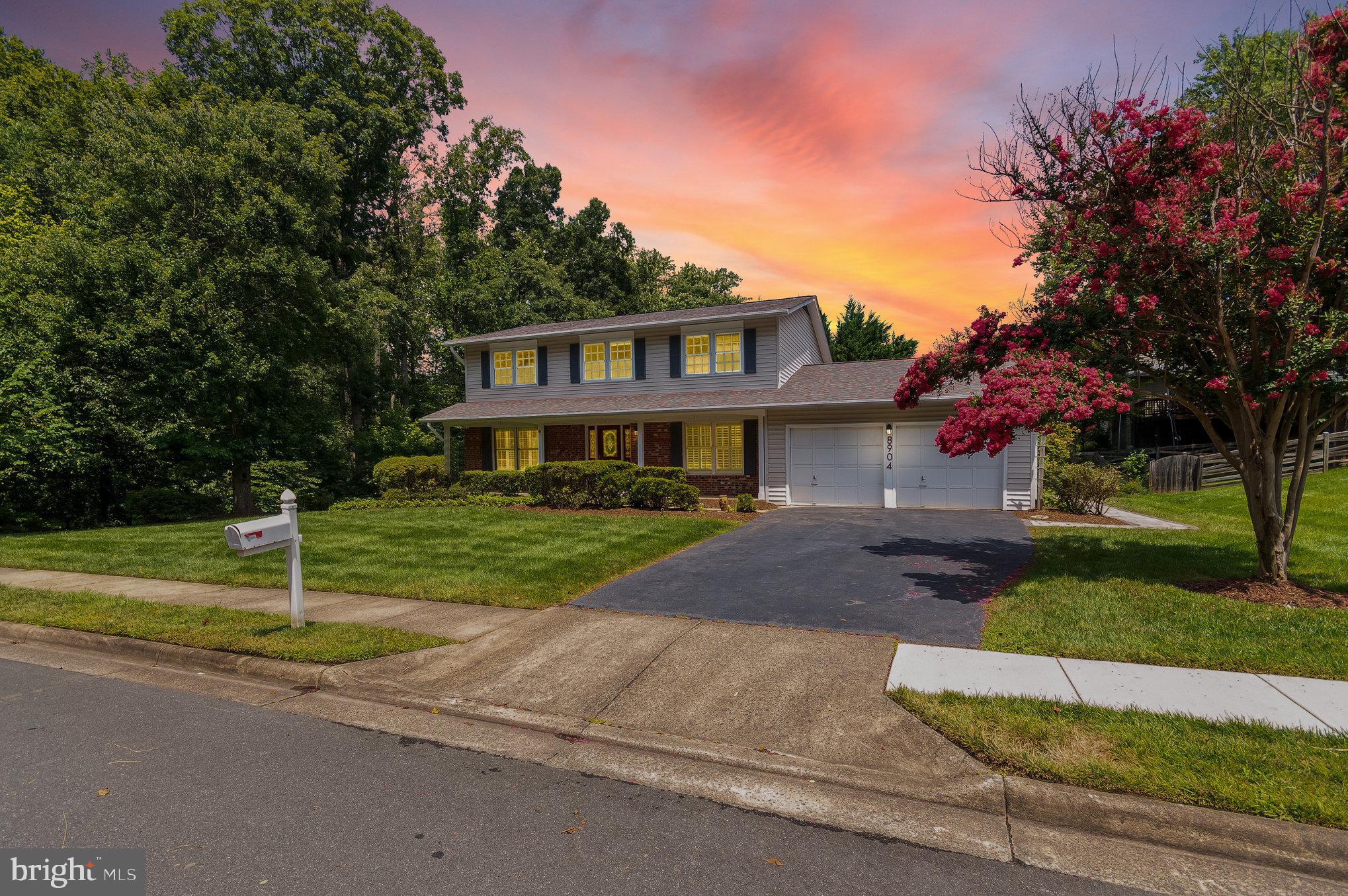 ROLLING VALLEY - Residential