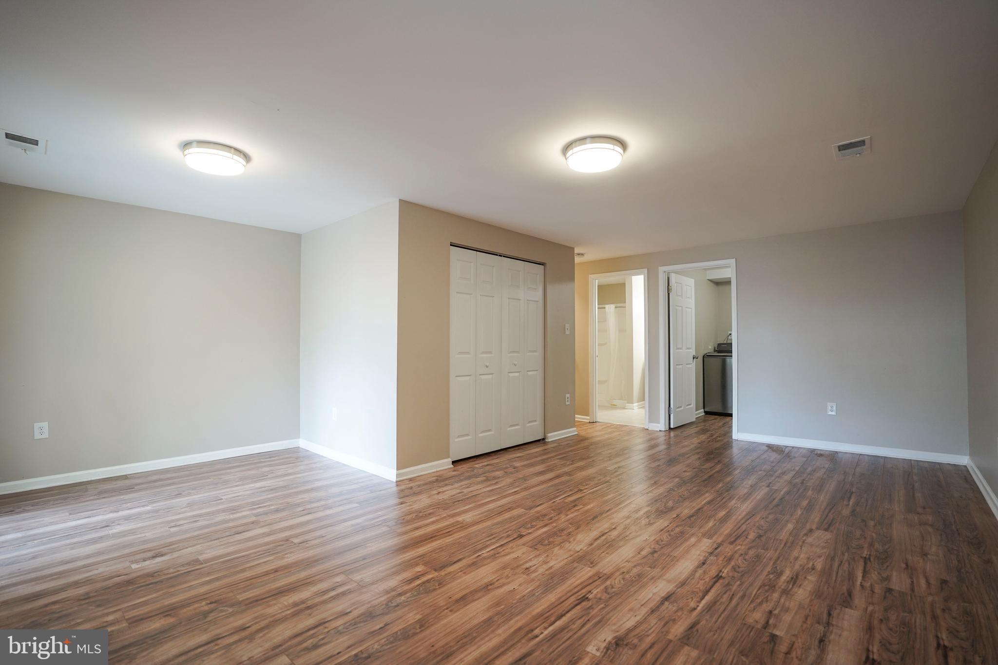 STONEHENGE - Residential