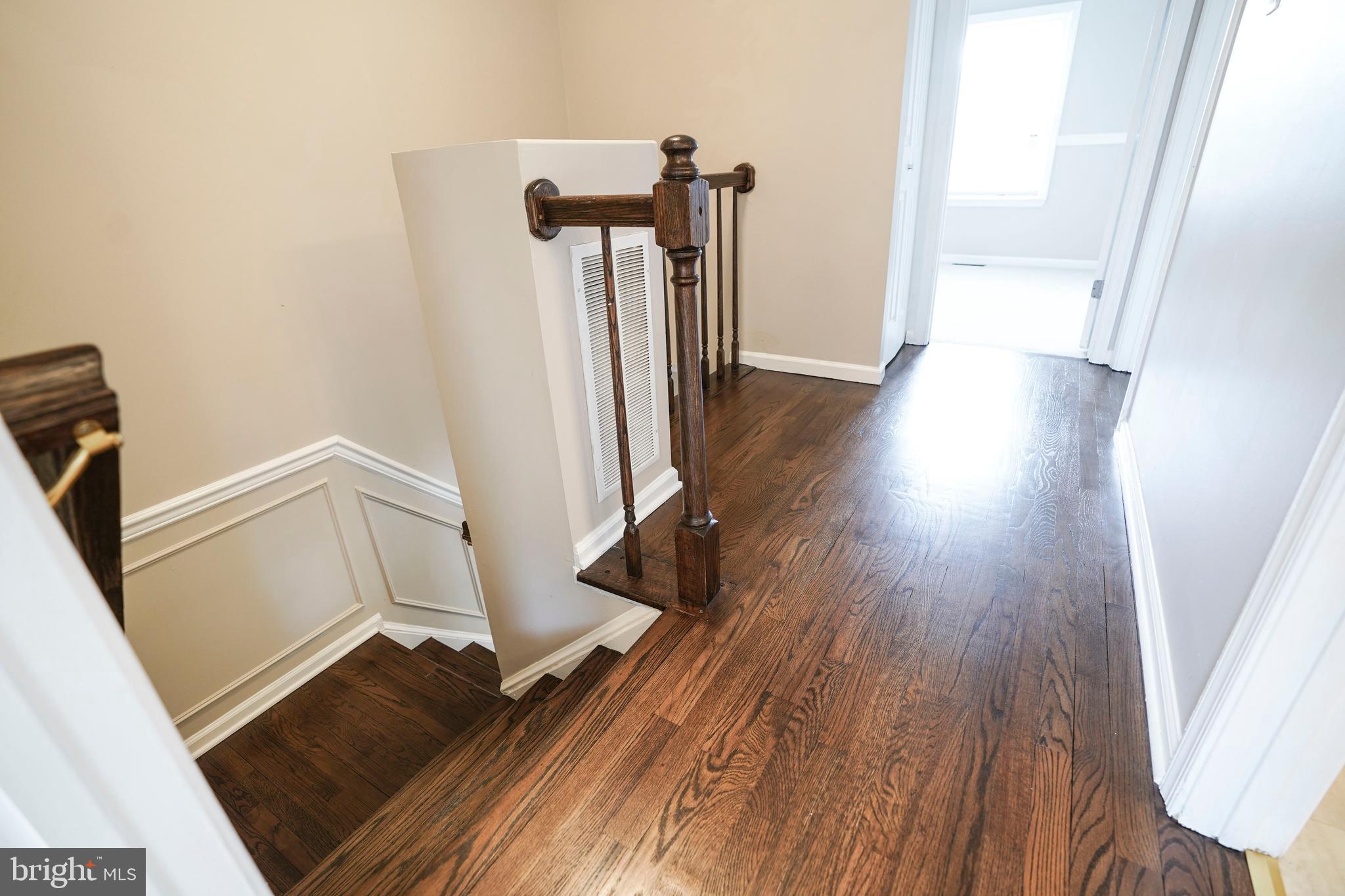 STONEHENGE - Residential