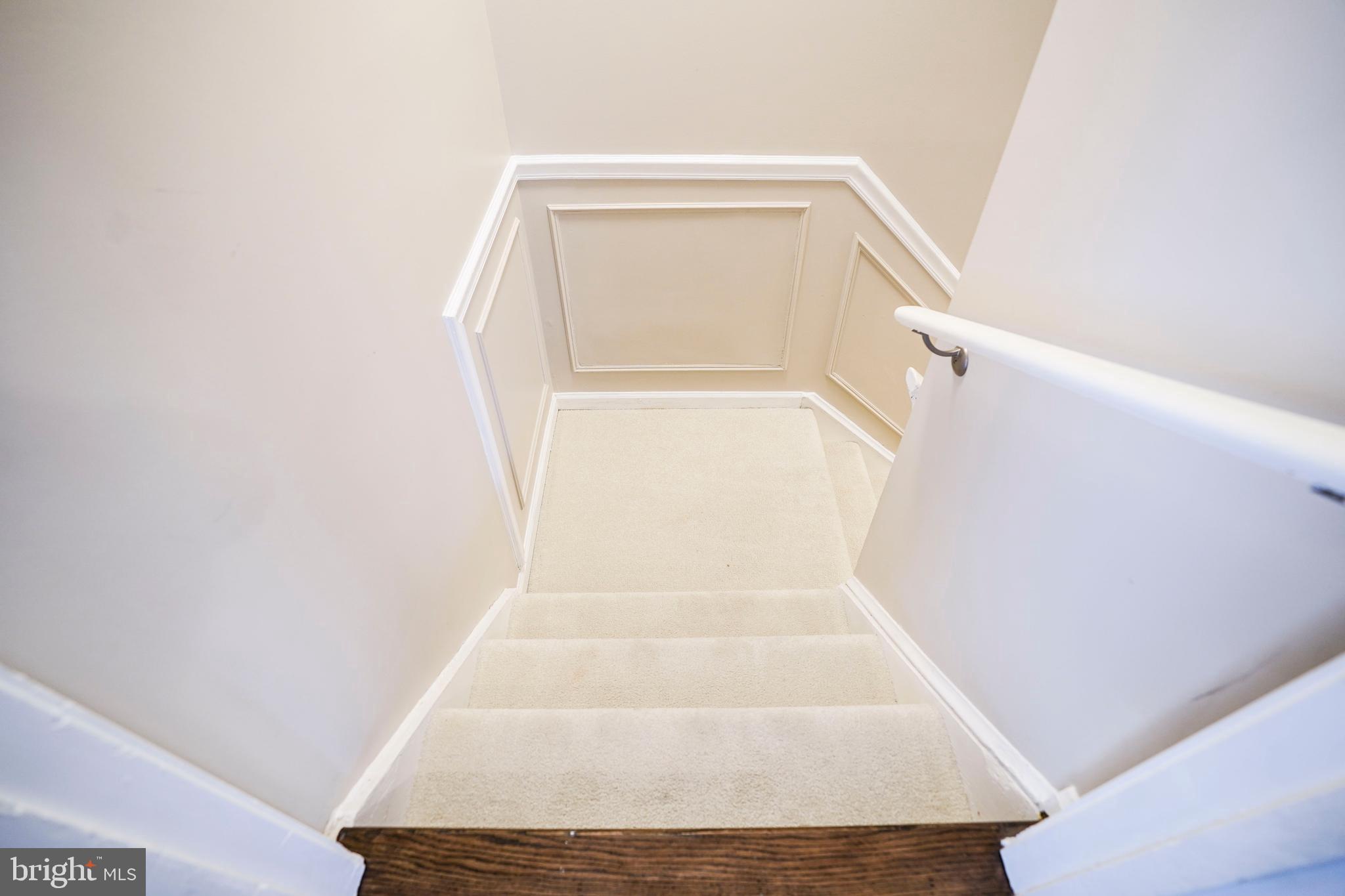 STONEHENGE - Residential