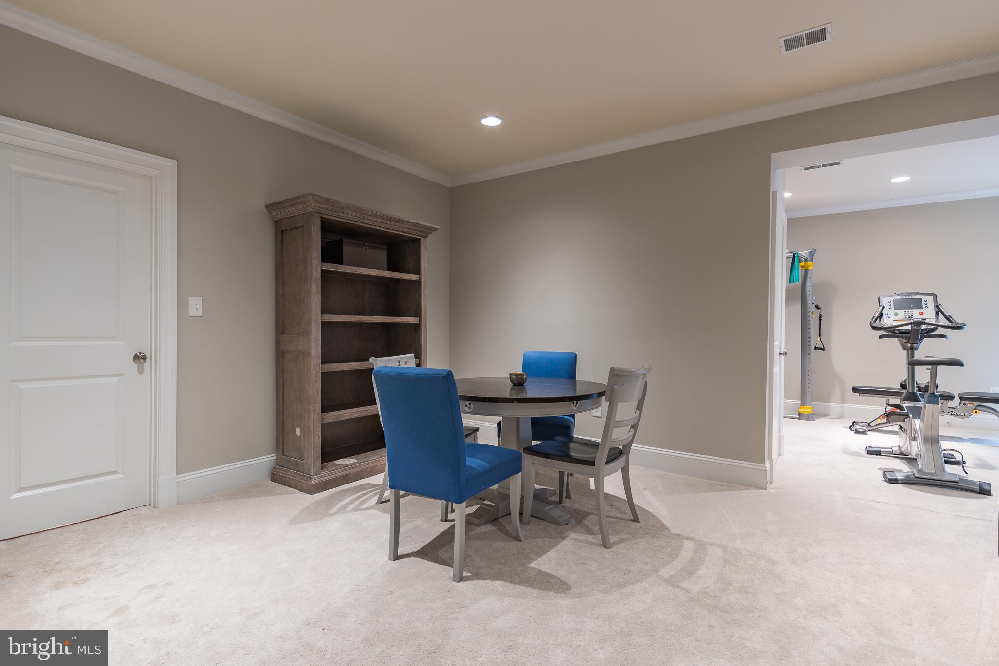 STOCKWELL MANOR - Residential