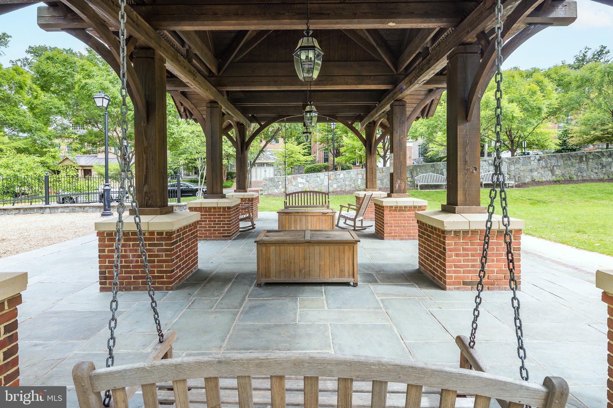 STOCKWELL MANOR - Residential