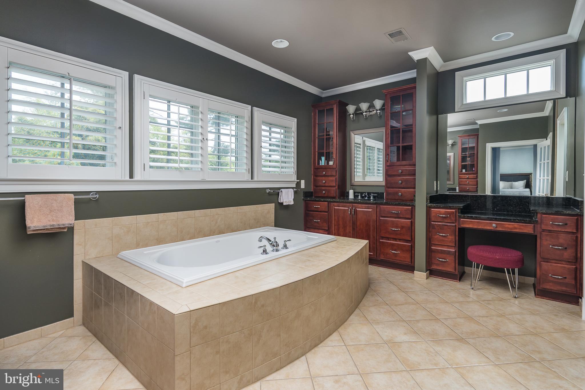 STOCKWELL MANOR - Residential