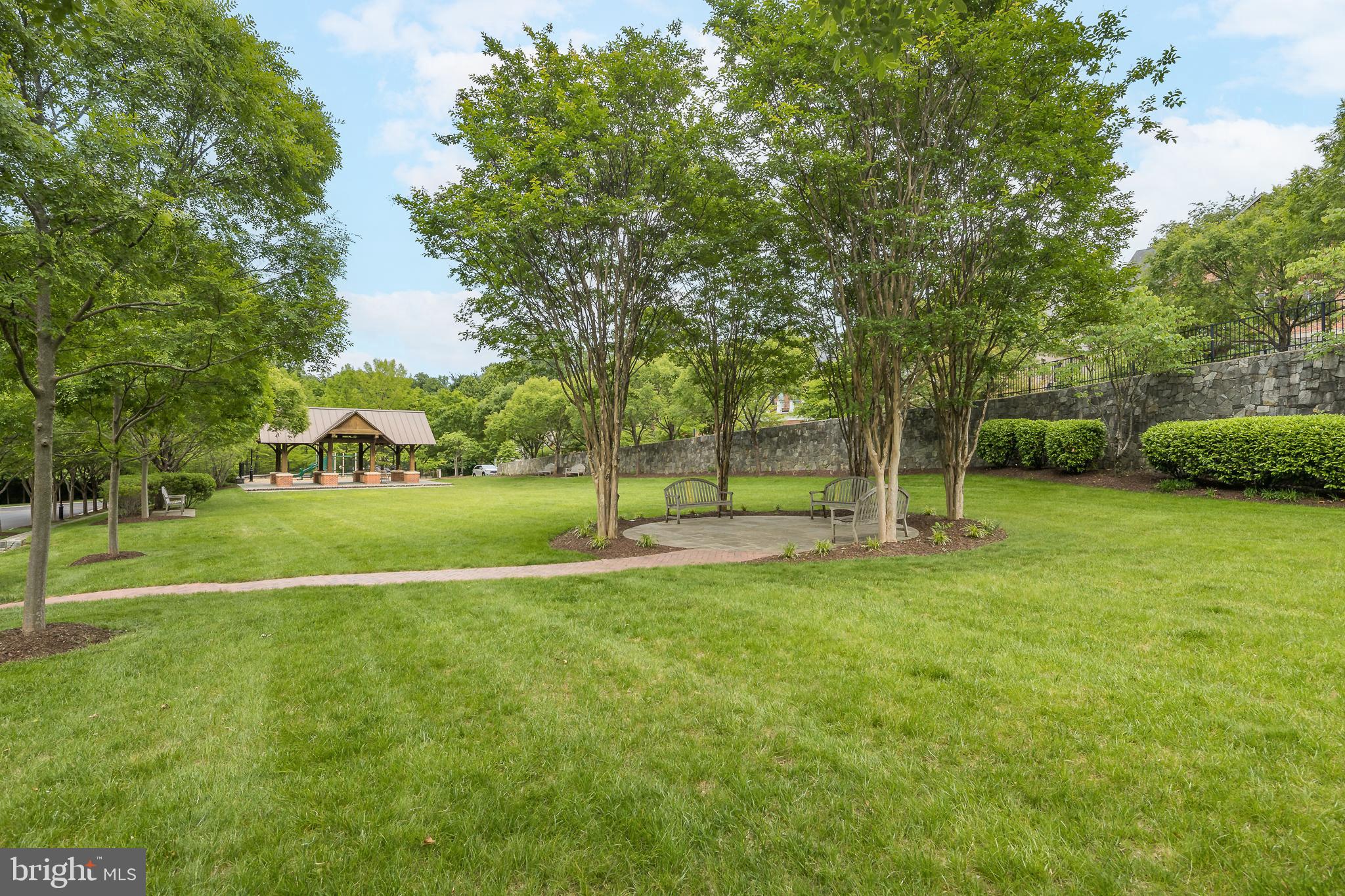 STOCKWELL MANOR - Residential