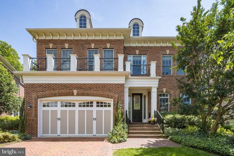 Property photo of 2153 royal lodge drive, falls church, VA 22043