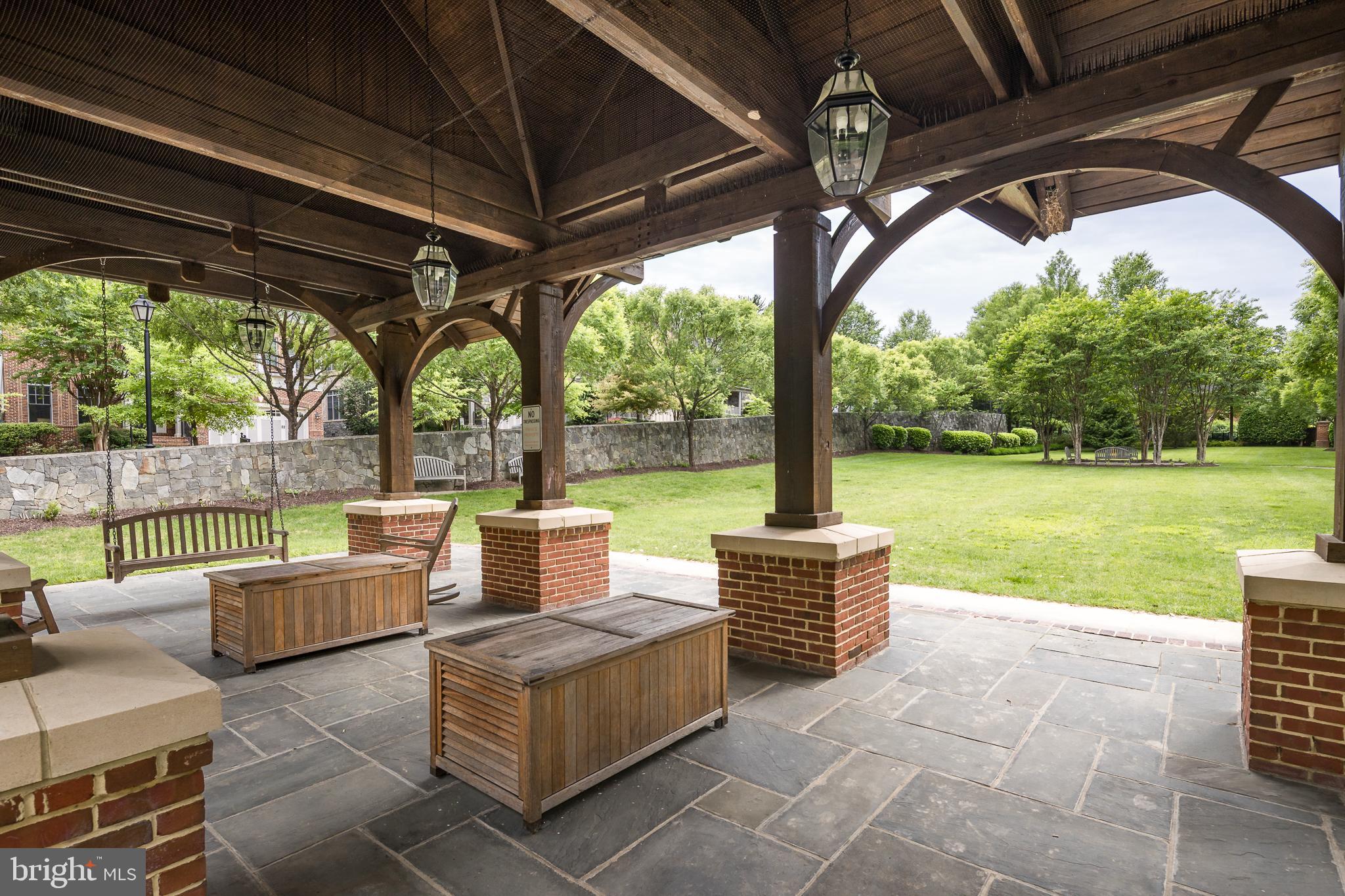 STOCKWELL MANOR - Residential