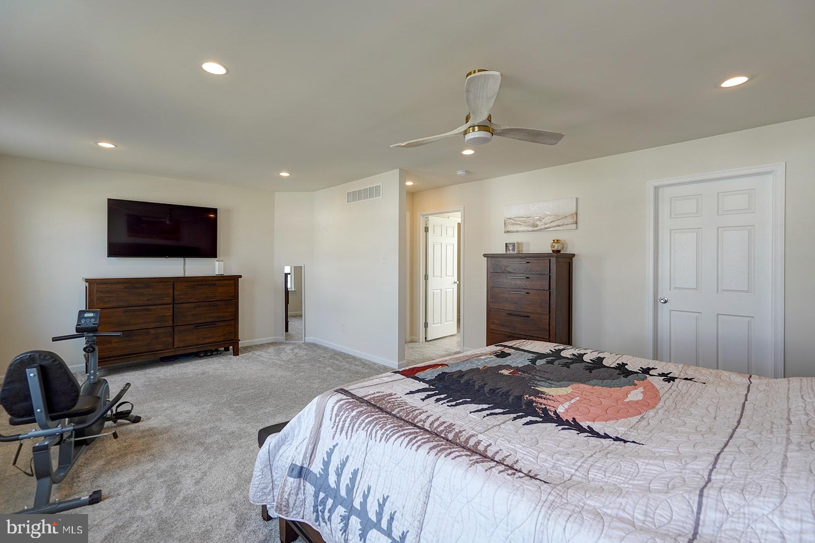 SWEETWATER FARM - Residential