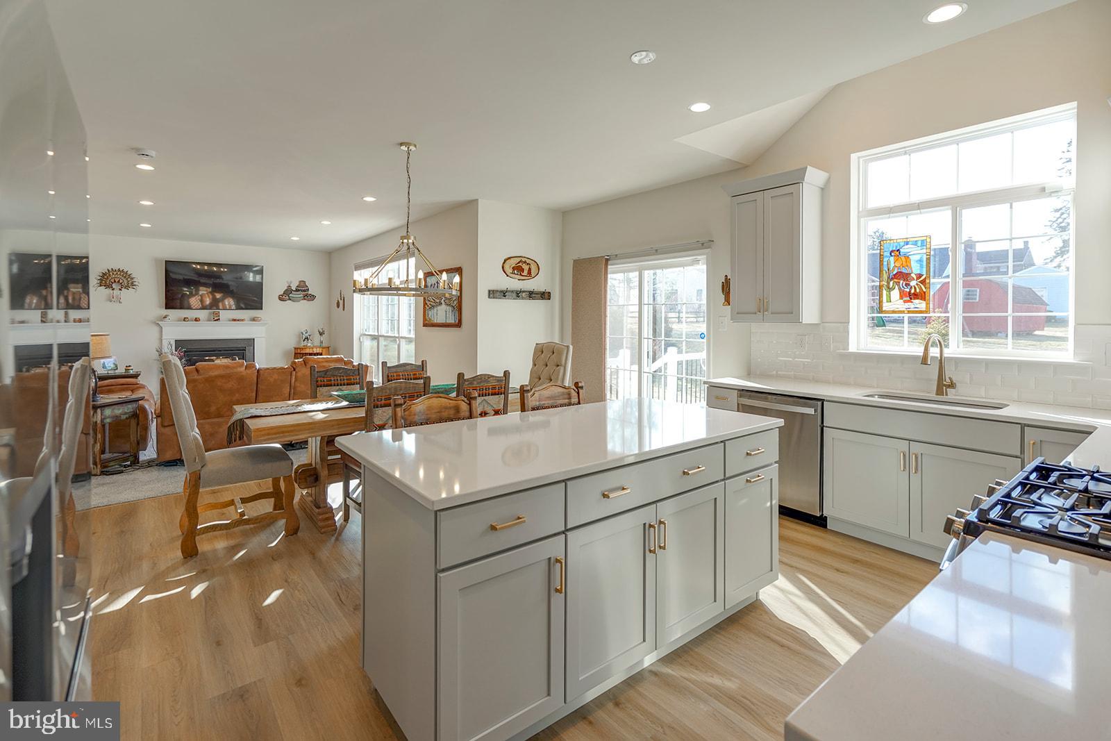 SWEETWATER FARM - Residential