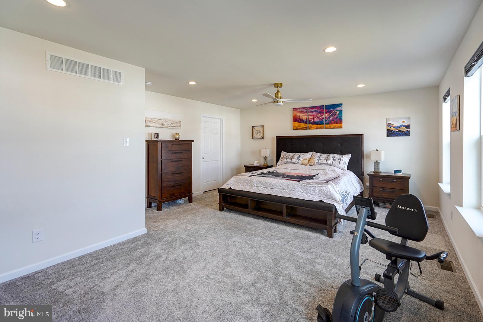 SWEETWATER FARM - Residential