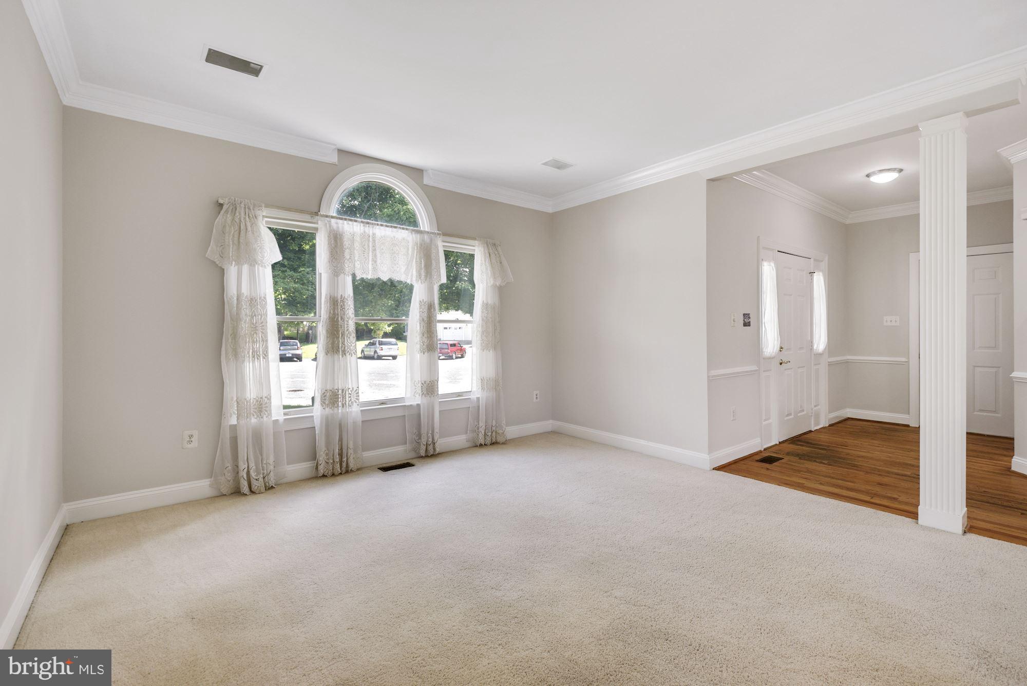 LINDEN - Residential Lease