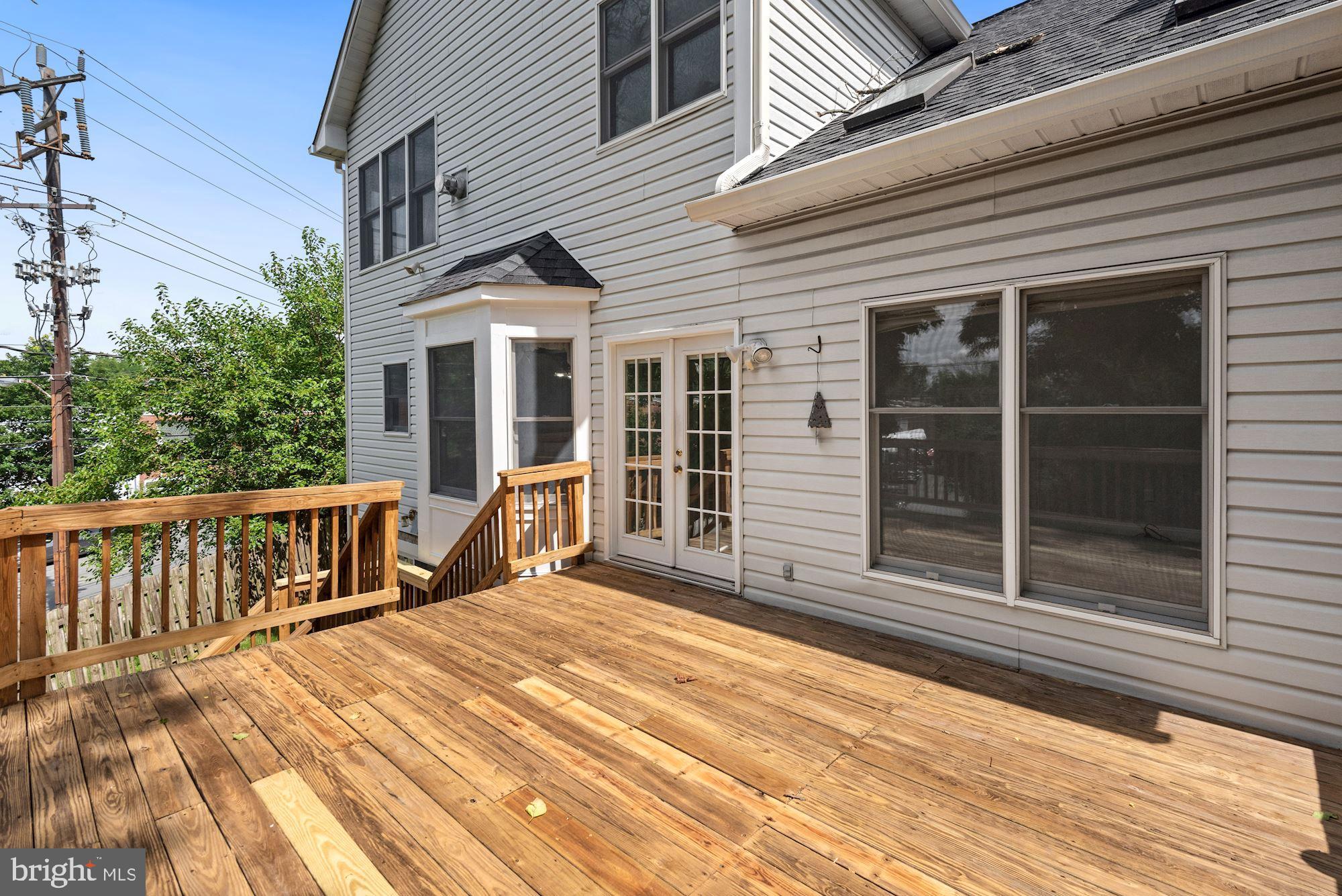 LINDEN - Residential Lease