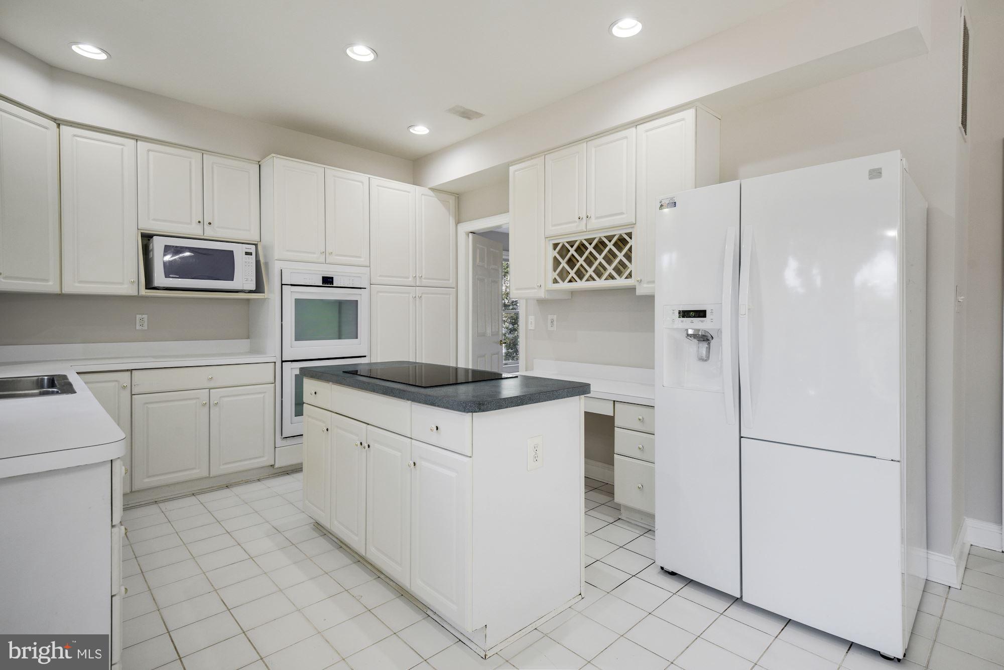 LINDEN - Residential Lease