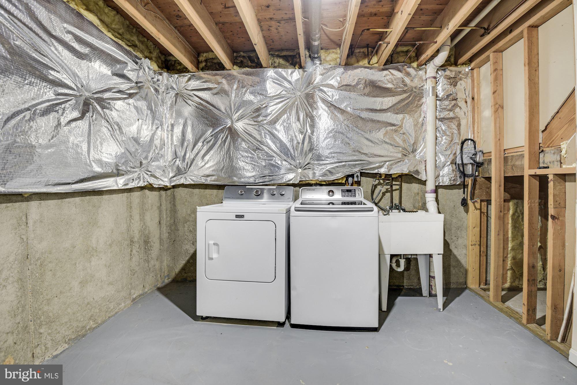 LINDEN - Residential Lease