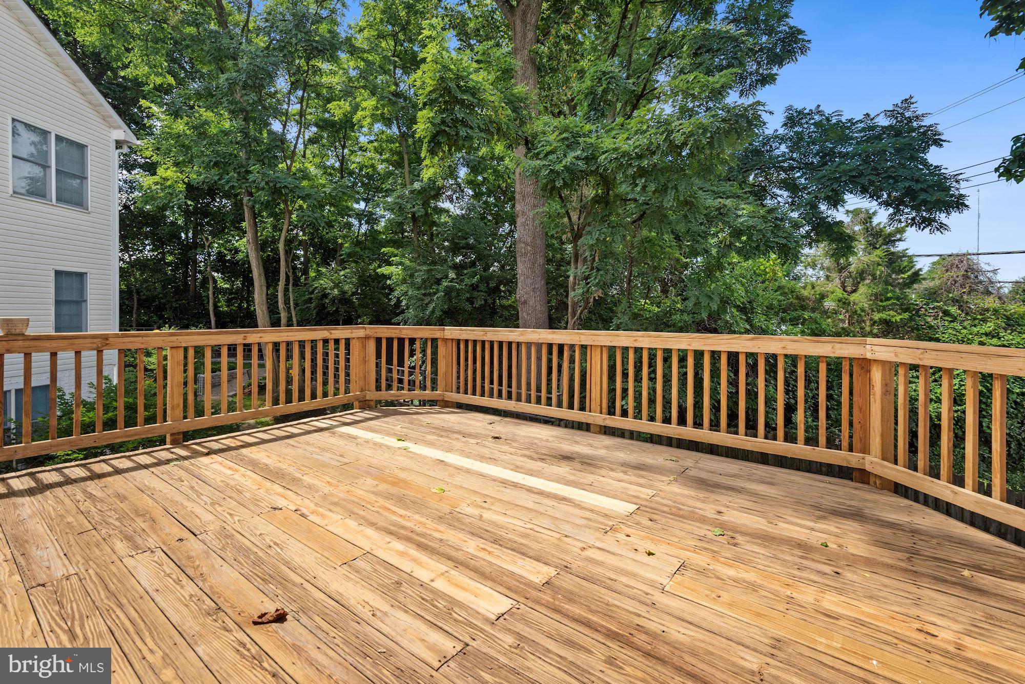 LINDEN - Residential Lease