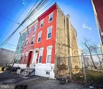 Townhouse For Sale - 1822 N 1822 N Van Pelt Street<br/> PHILADELPHIA, PA 19121