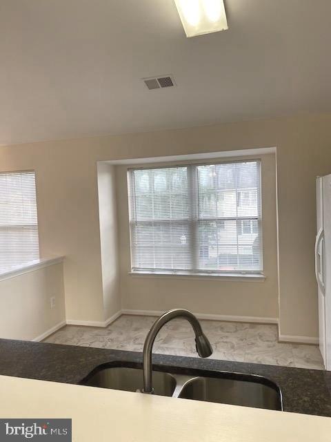 CEDARS OF WARRENTON - Residential Lease