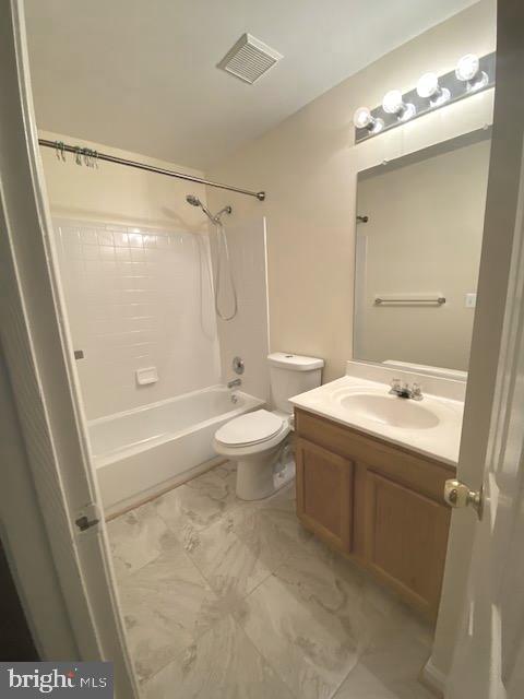 CEDARS OF WARRENTON - Residential Lease