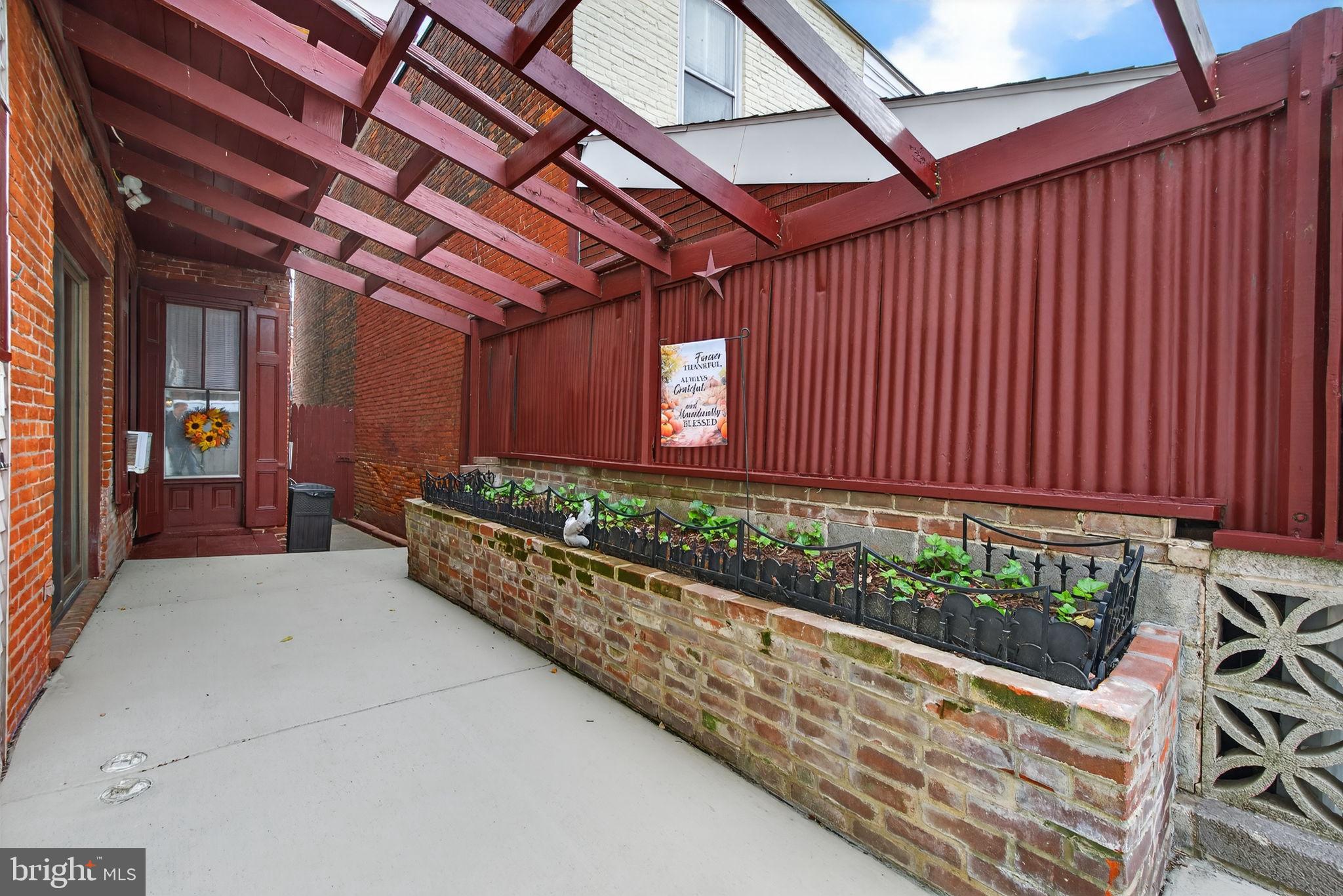 COLUMBIA - Residential