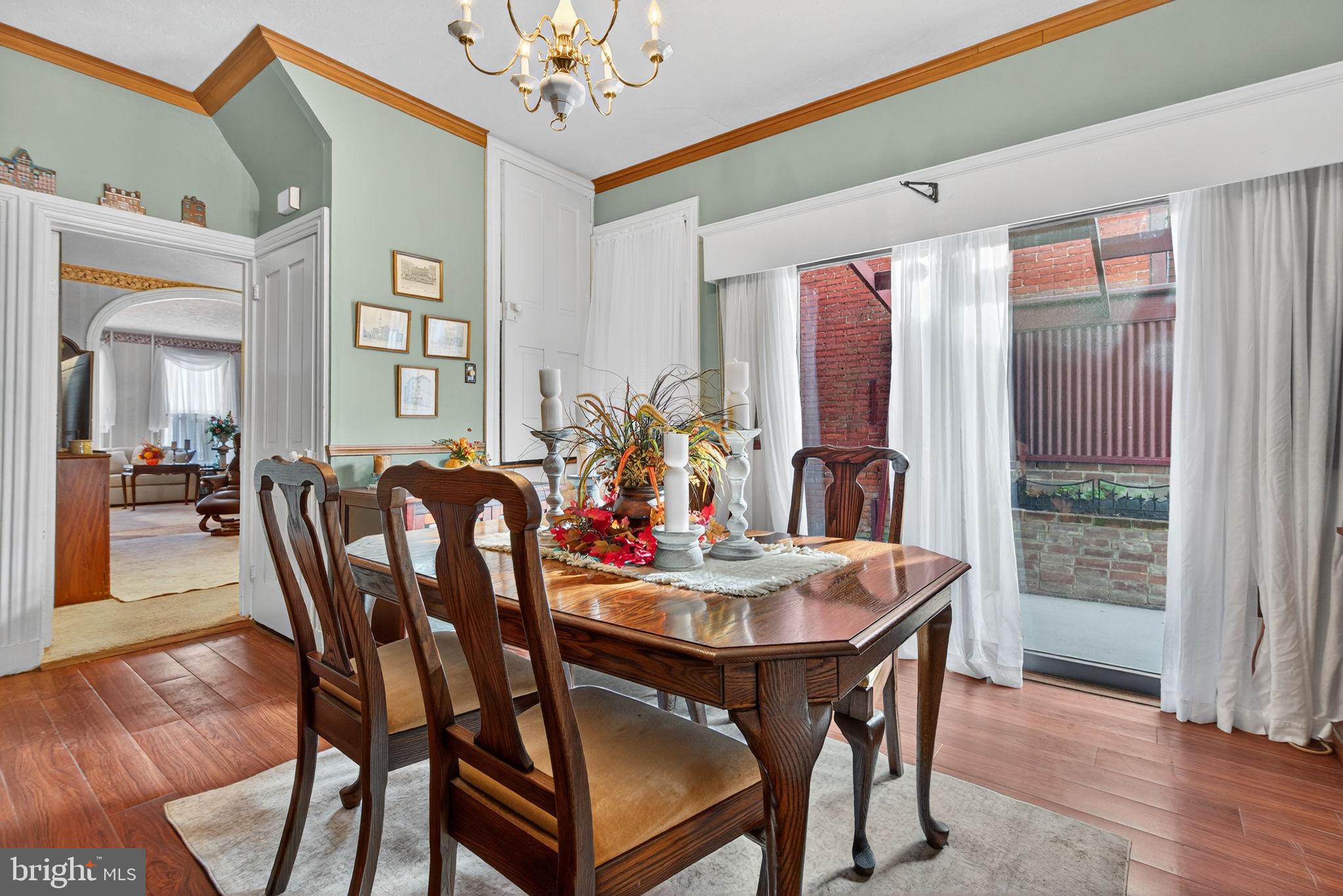 COLUMBIA - Residential