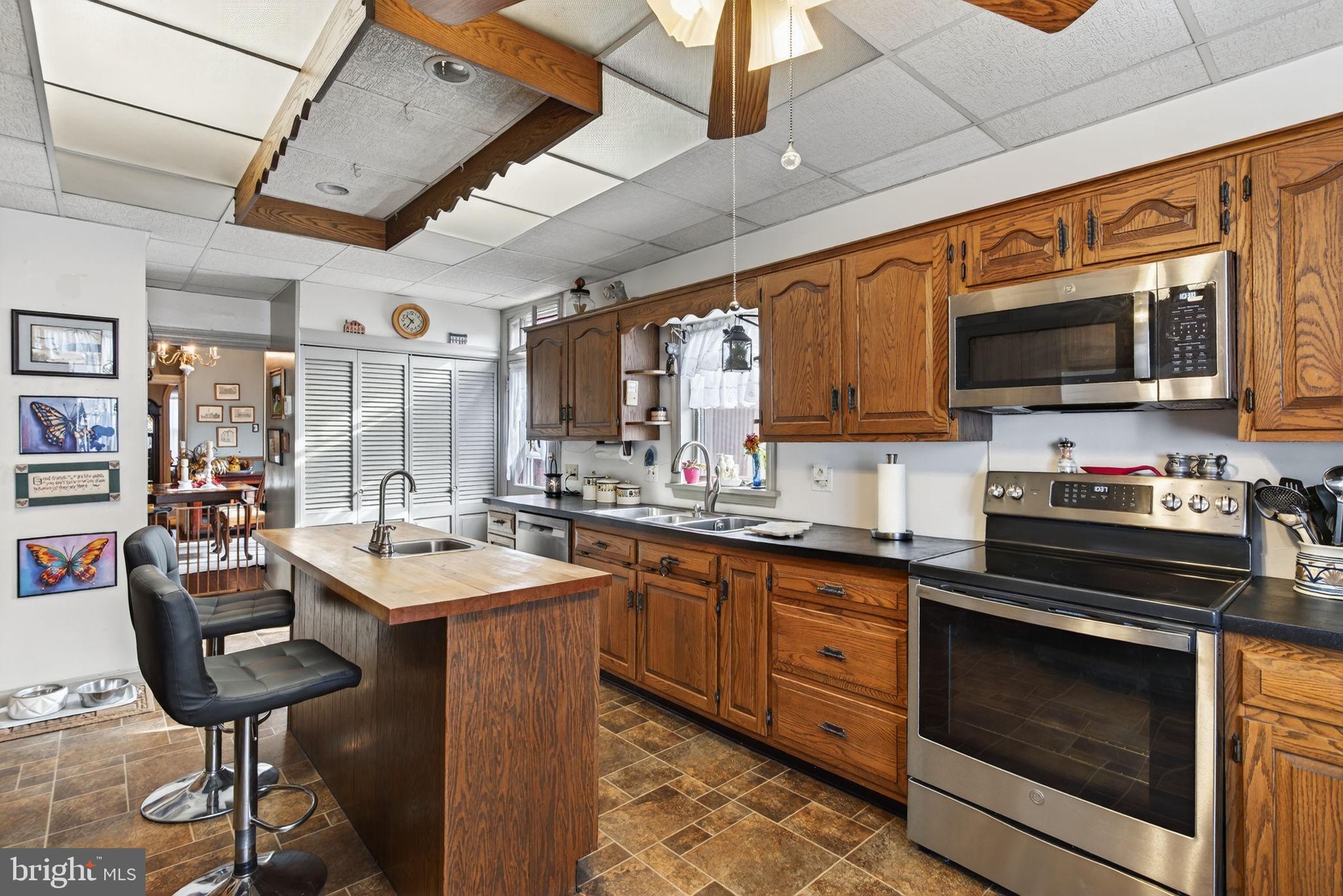 COLUMBIA - Residential