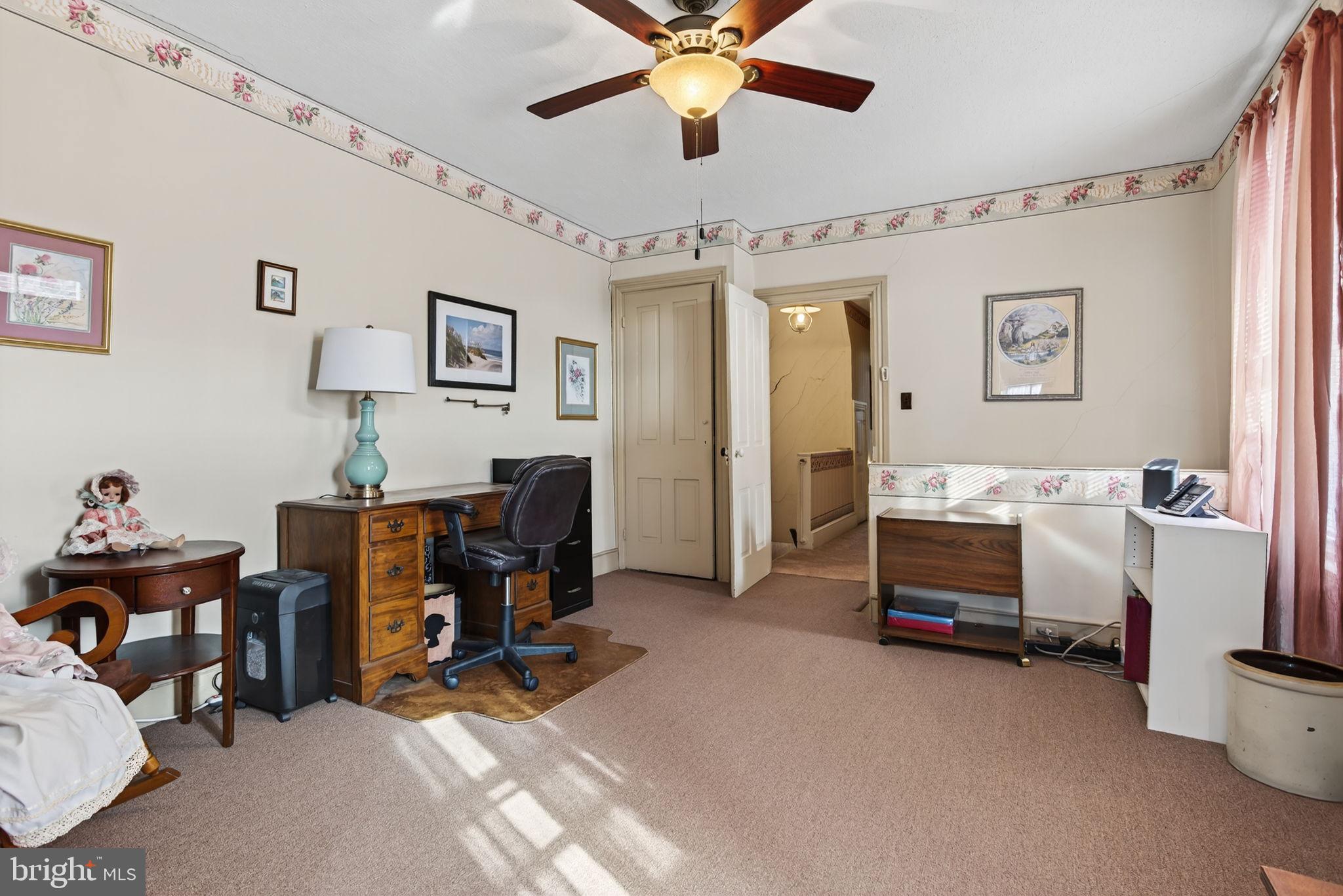 COLUMBIA - Residential