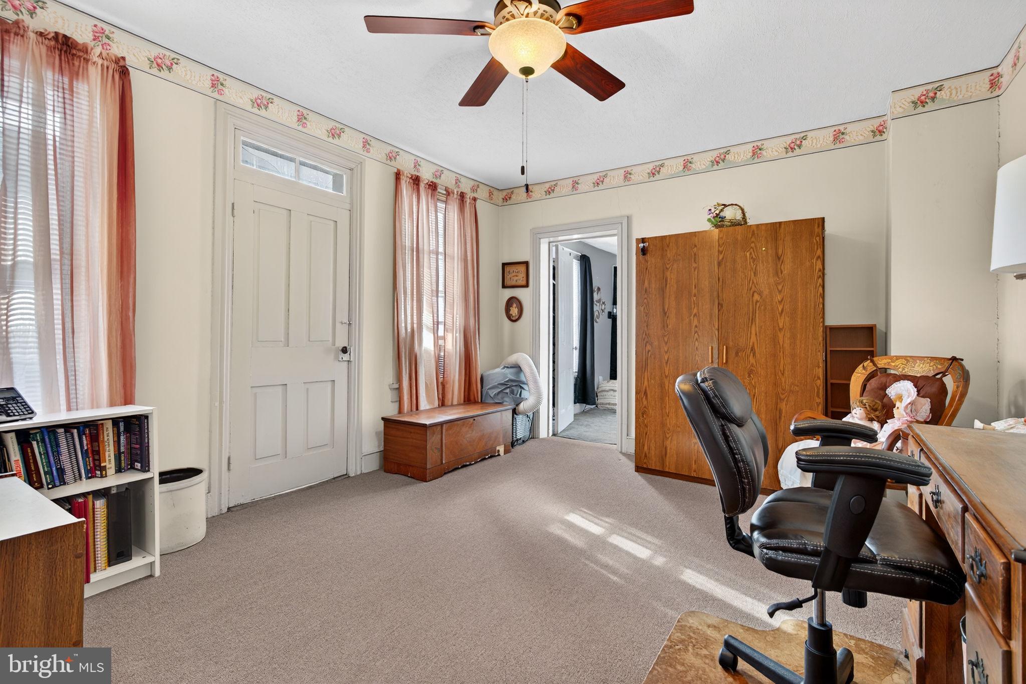 COLUMBIA - Residential