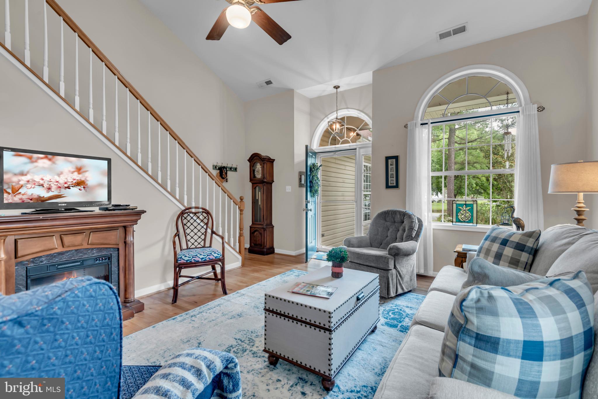 611 CHESTER RIVER BEACH ROAD