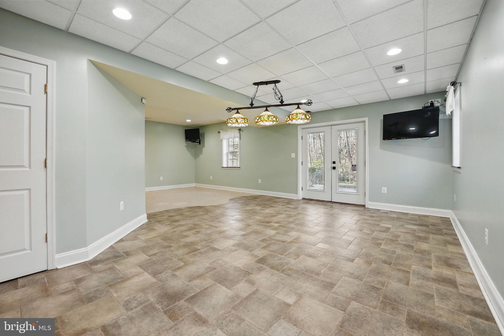 CHESTERFIELD - Residential