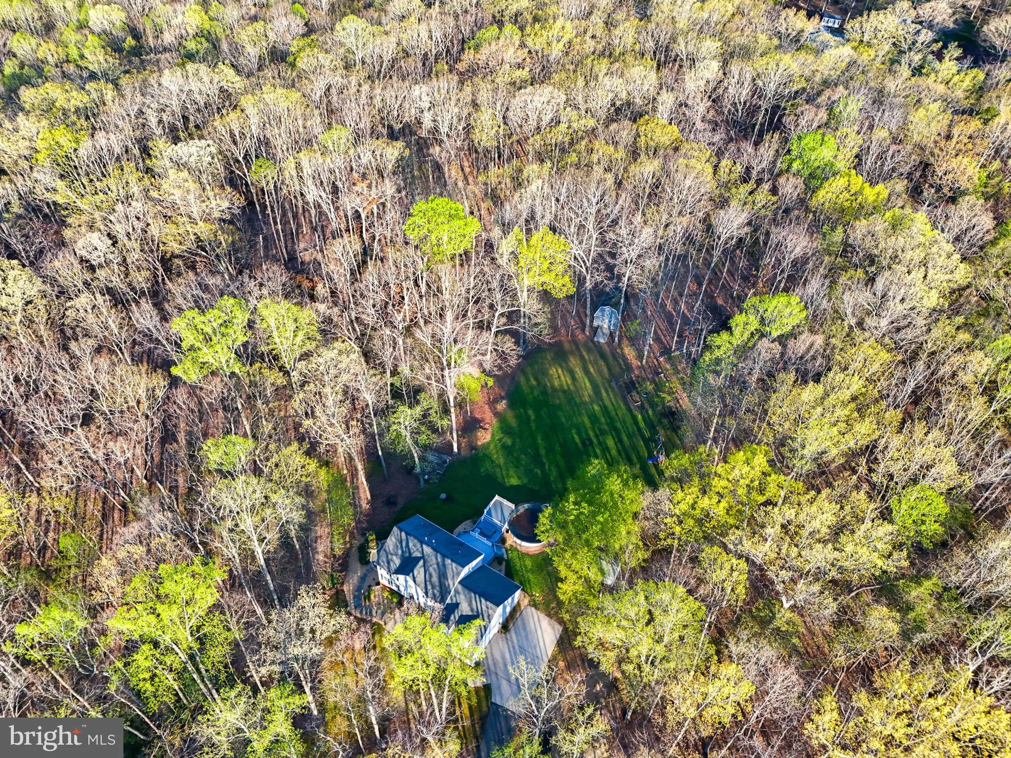 Fredericksburg, Virginia 22406, United States, 4 Bedrooms Bedrooms, ,4 BathroomsBathrooms,Residential,Contingent,102744