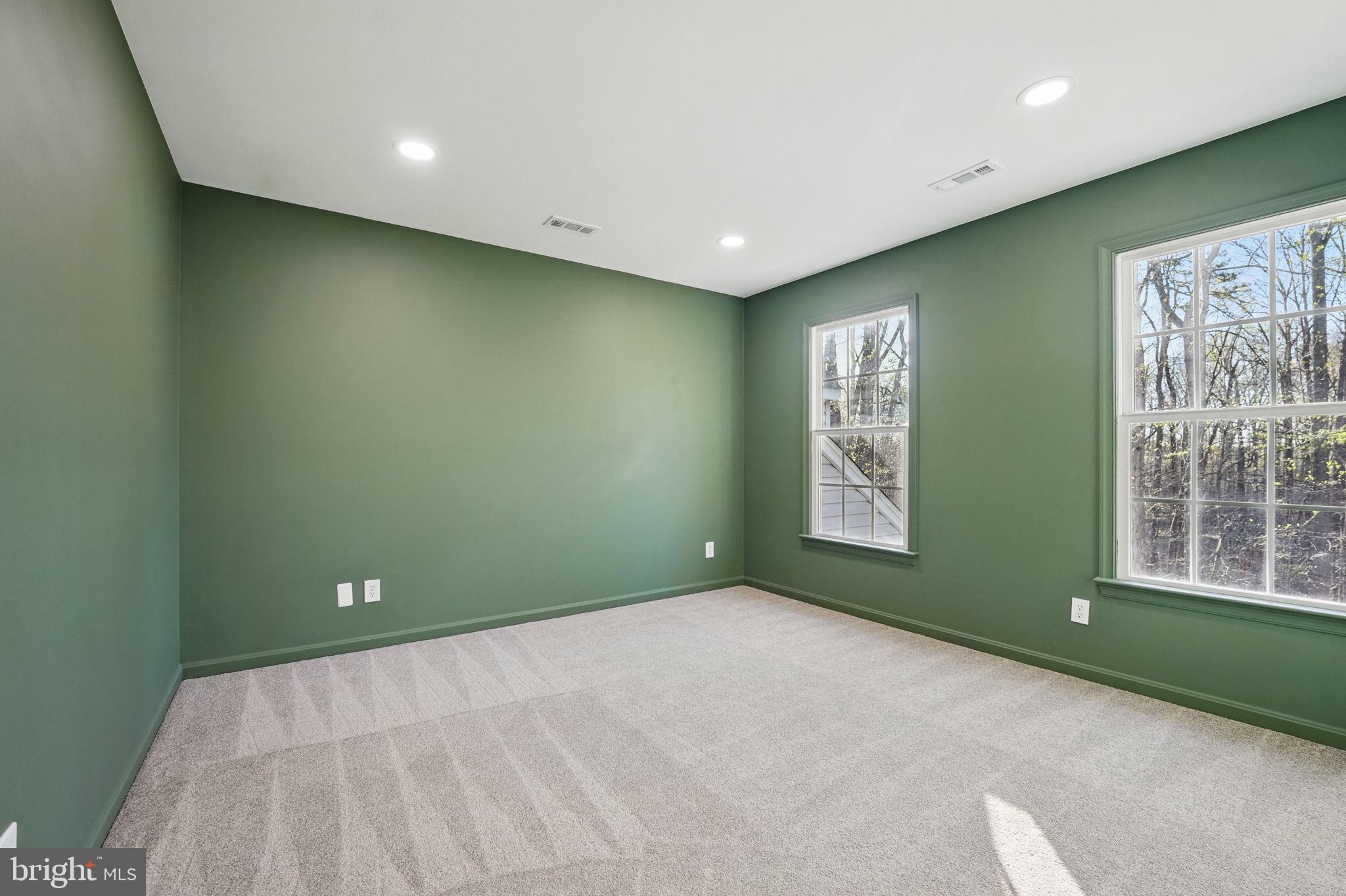 CHESTERFIELD - Residential