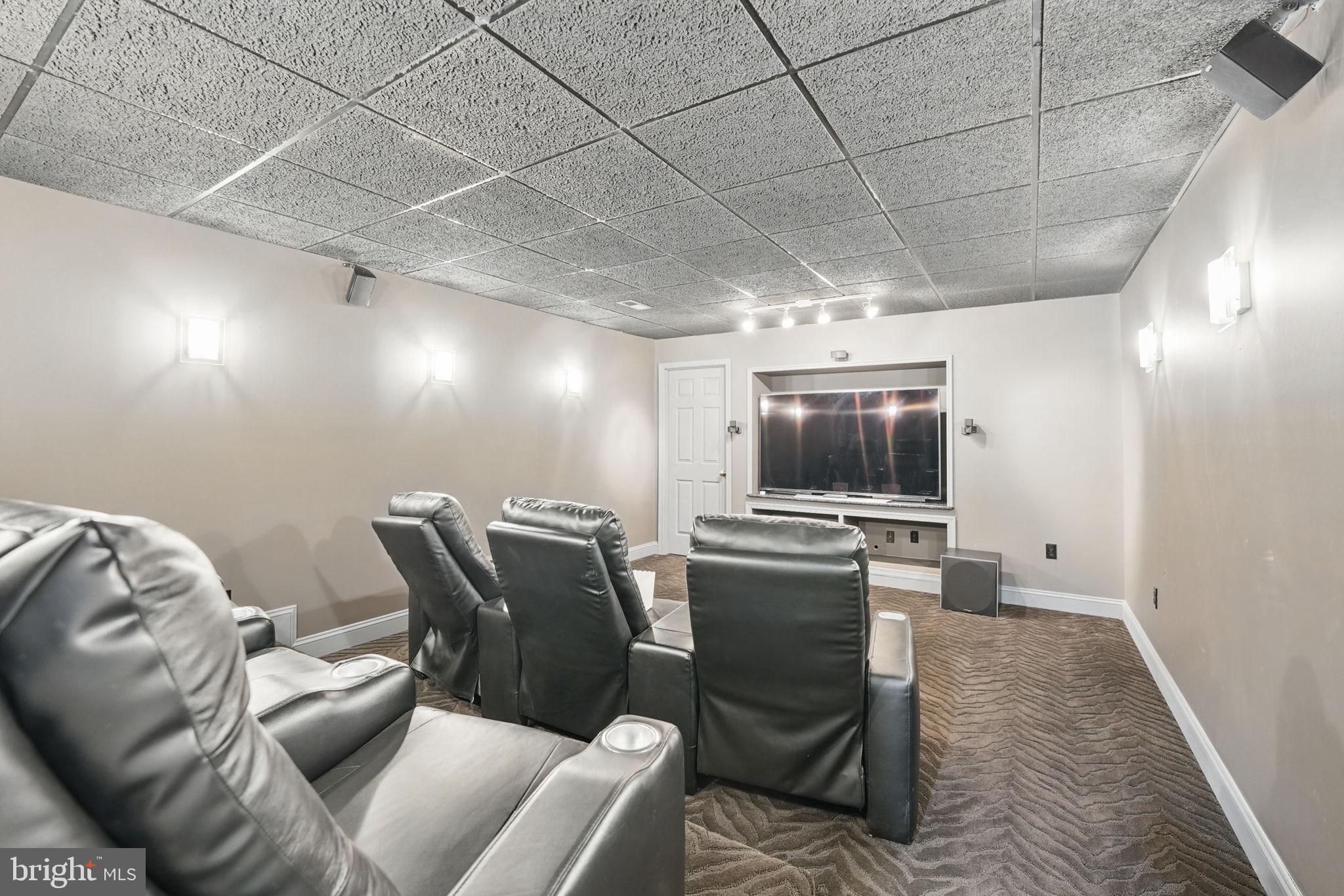 CHESTERFIELD - Residential