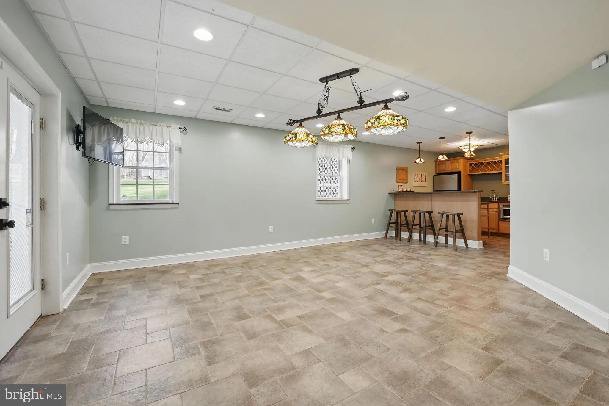 Fredericksburg, Virginia 22406, United States, 4 Bedrooms Bedrooms, ,4 BathroomsBathrooms,Residential,Contingent,102744