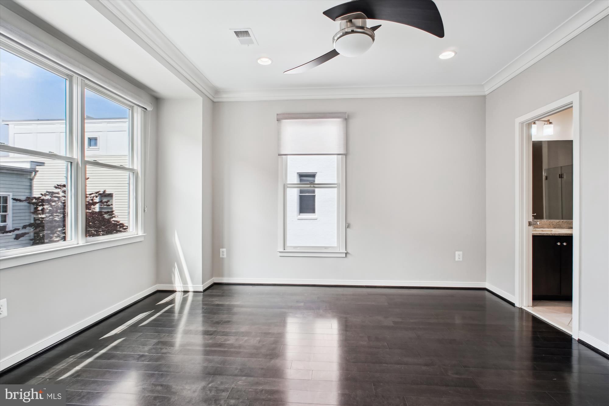 JAMES BLAND HOMES - Residential Lease