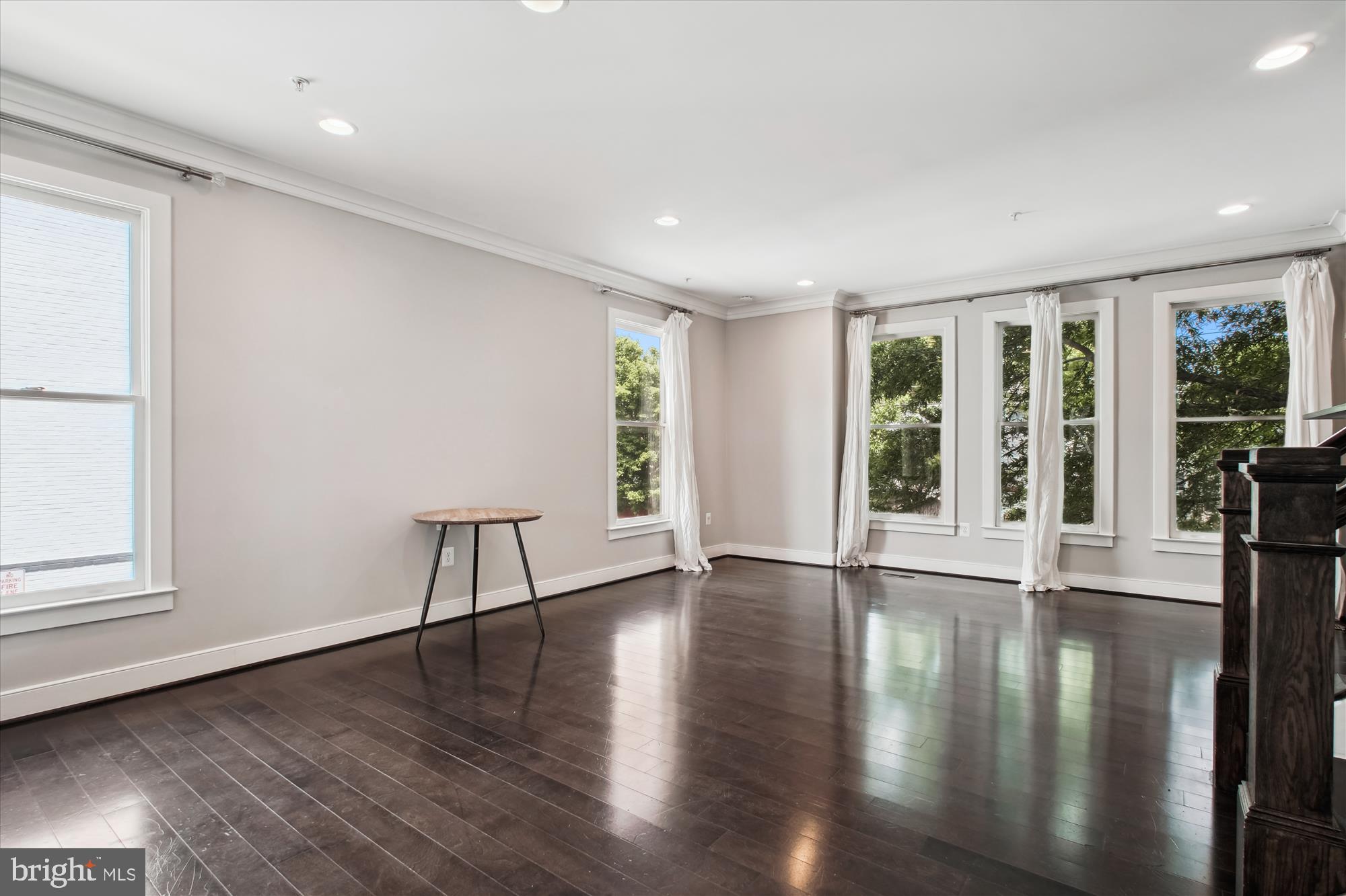 JAMES BLAND HOMES - Residential Lease