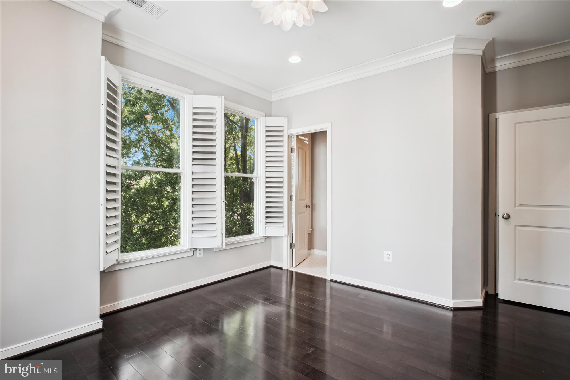 JAMES BLAND HOMES - Residential Lease