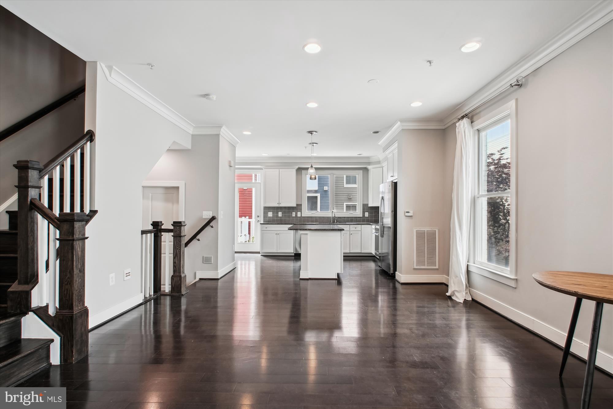 JAMES BLAND HOMES - Residential Lease