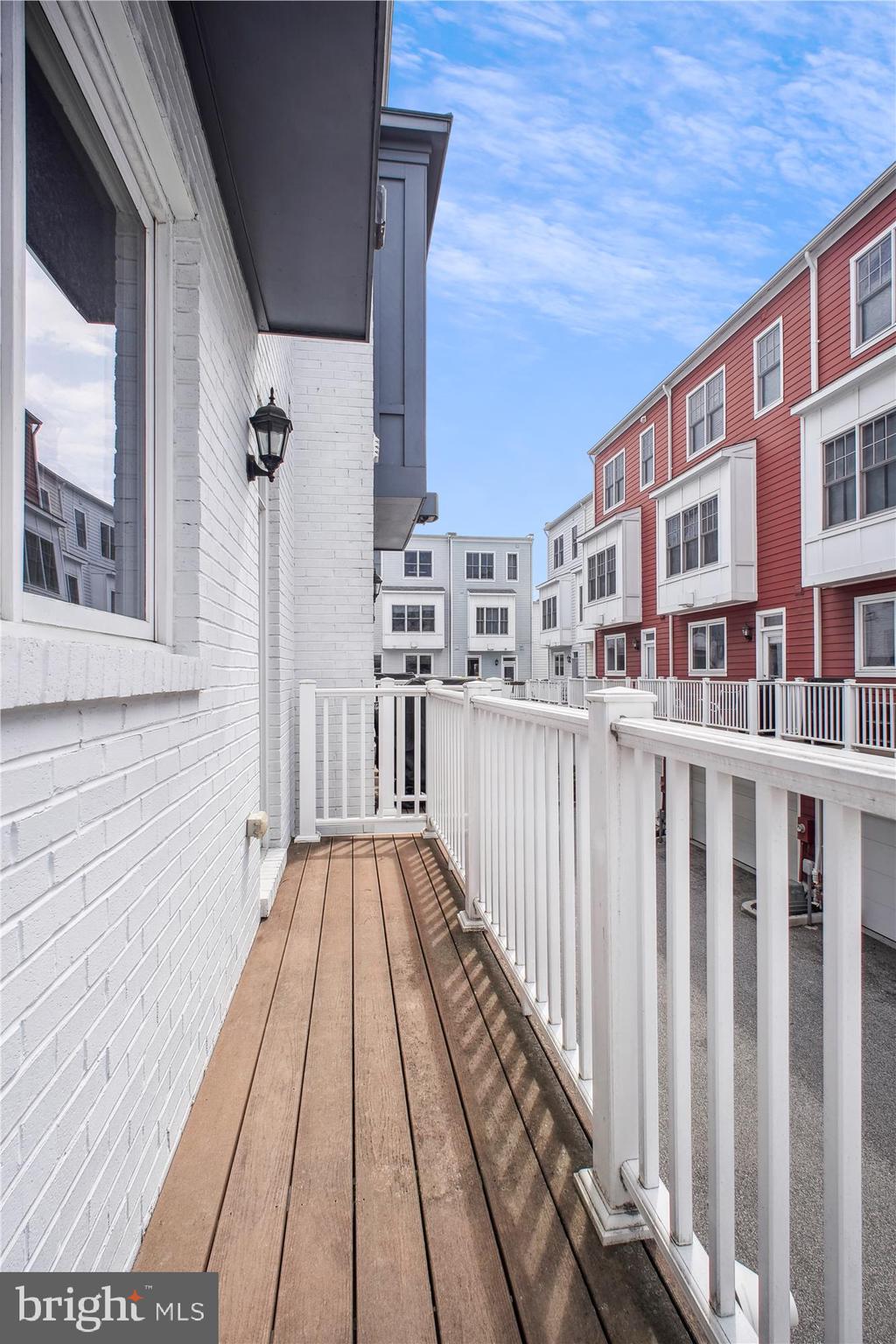 JAMES BLAND HOMES - Residential Lease