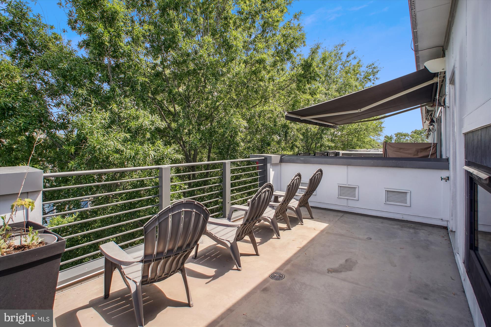 JAMES BLAND HOMES - Residential Lease