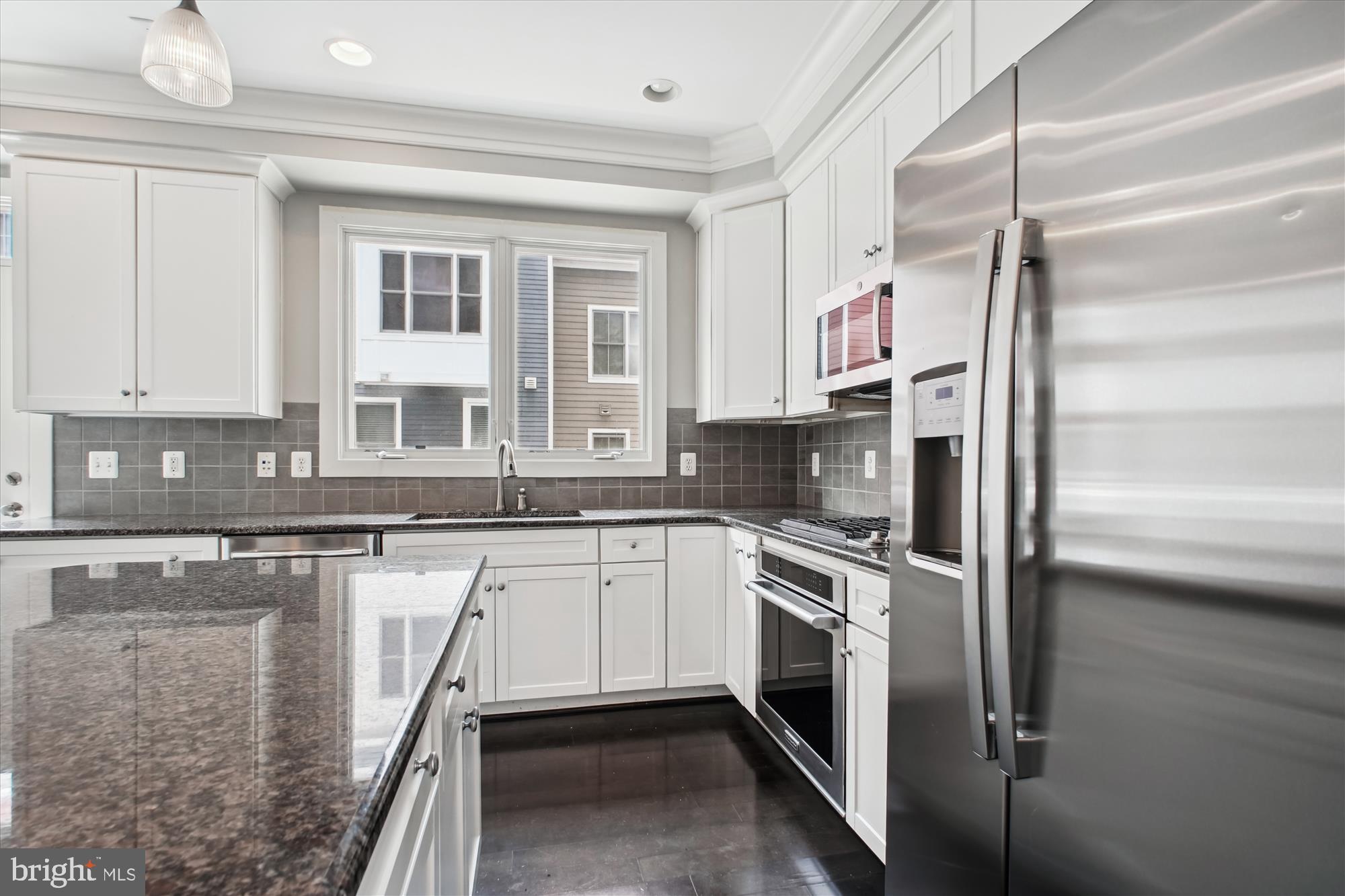 JAMES BLAND HOMES - Residential Lease