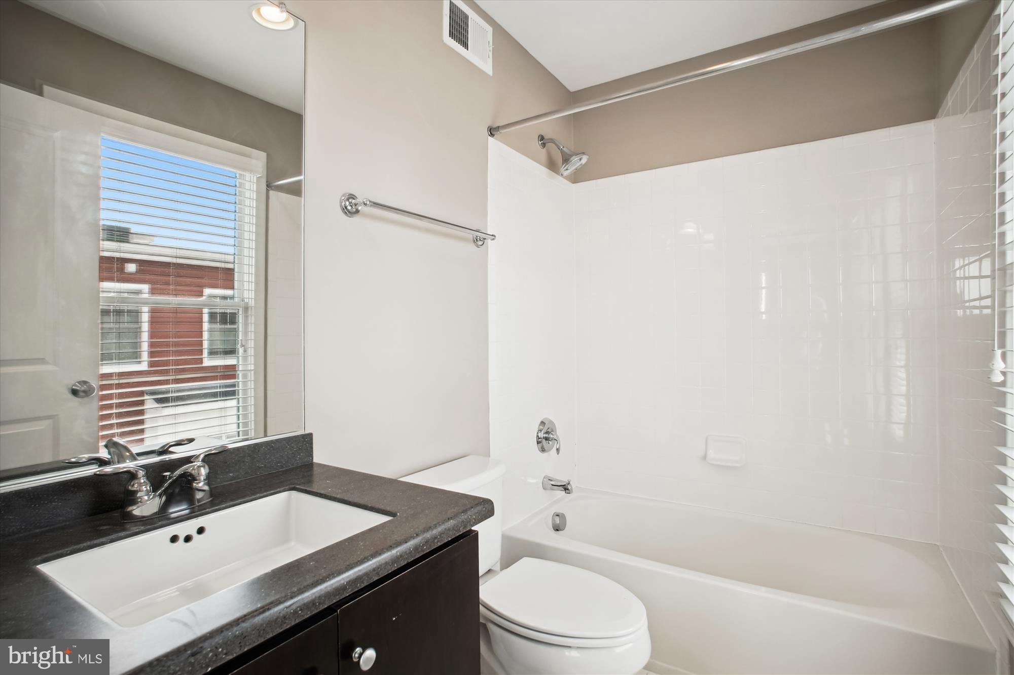 JAMES BLAND HOMES - Residential Lease