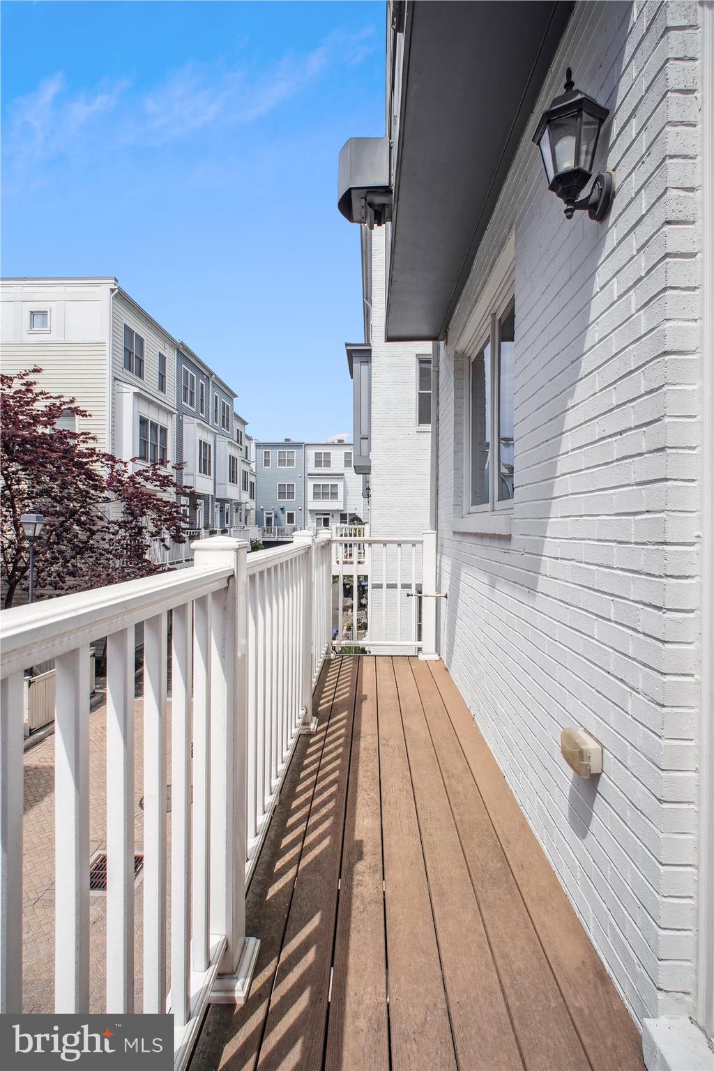 JAMES BLAND HOMES - Residential Lease