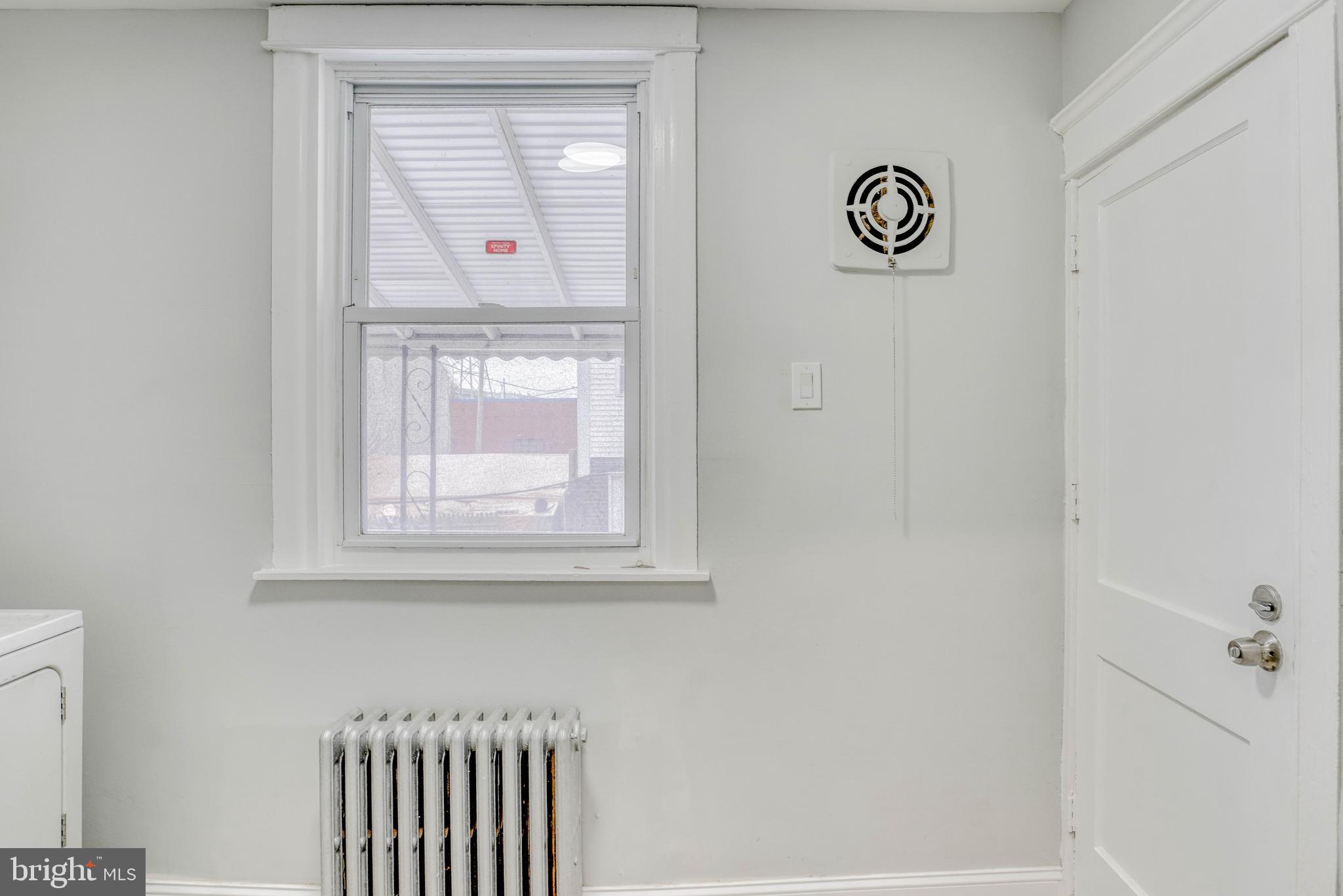 LAWNCREST - Residential