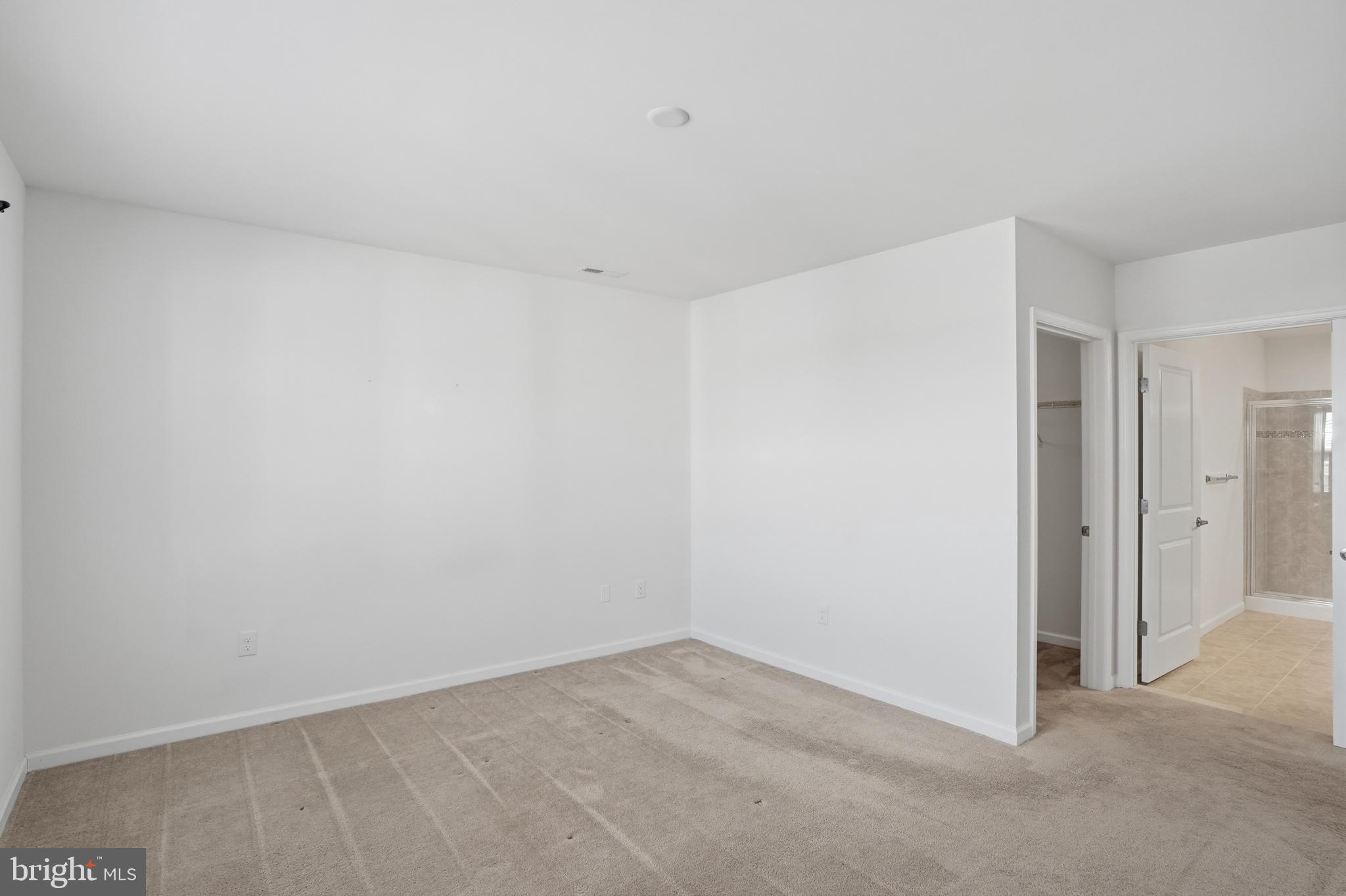 VINEYARDS AT NASSAU VALLEY - Residential