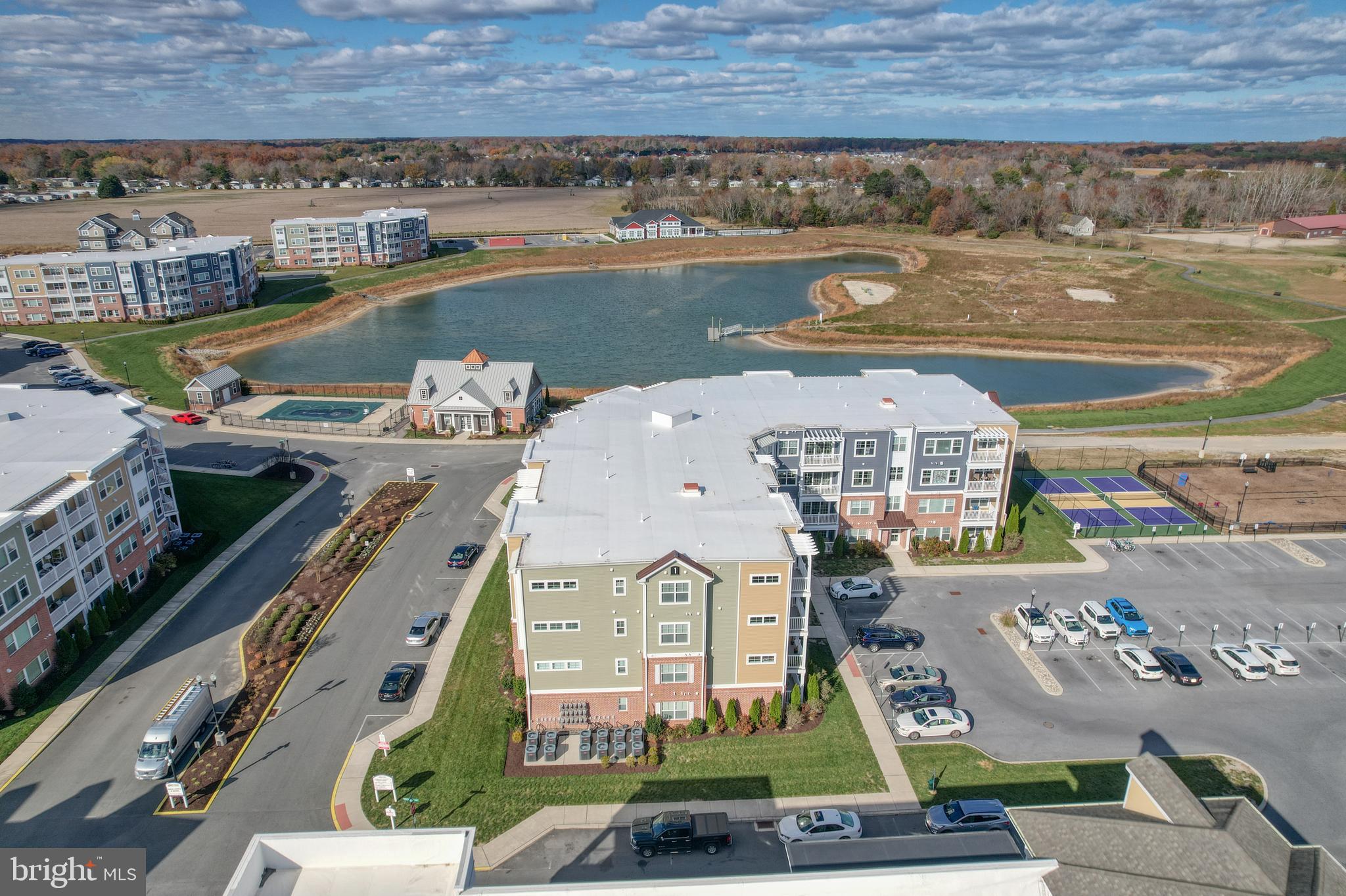 24238 ZINFANDEL LANE R404