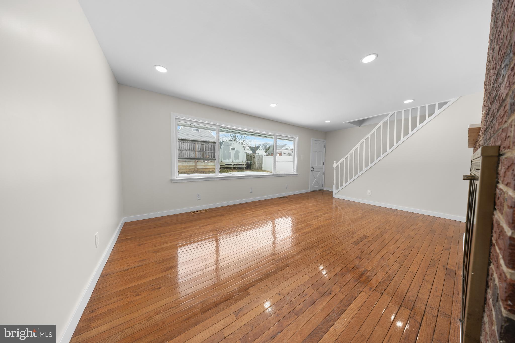 PINE VALLEY - Residential