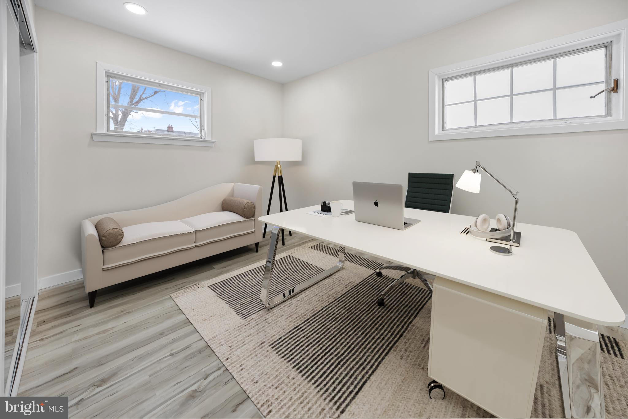 PINE VALLEY - Residential