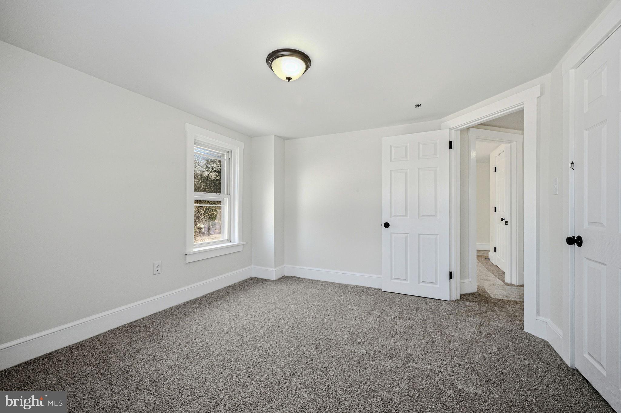 NEWARK - Residential