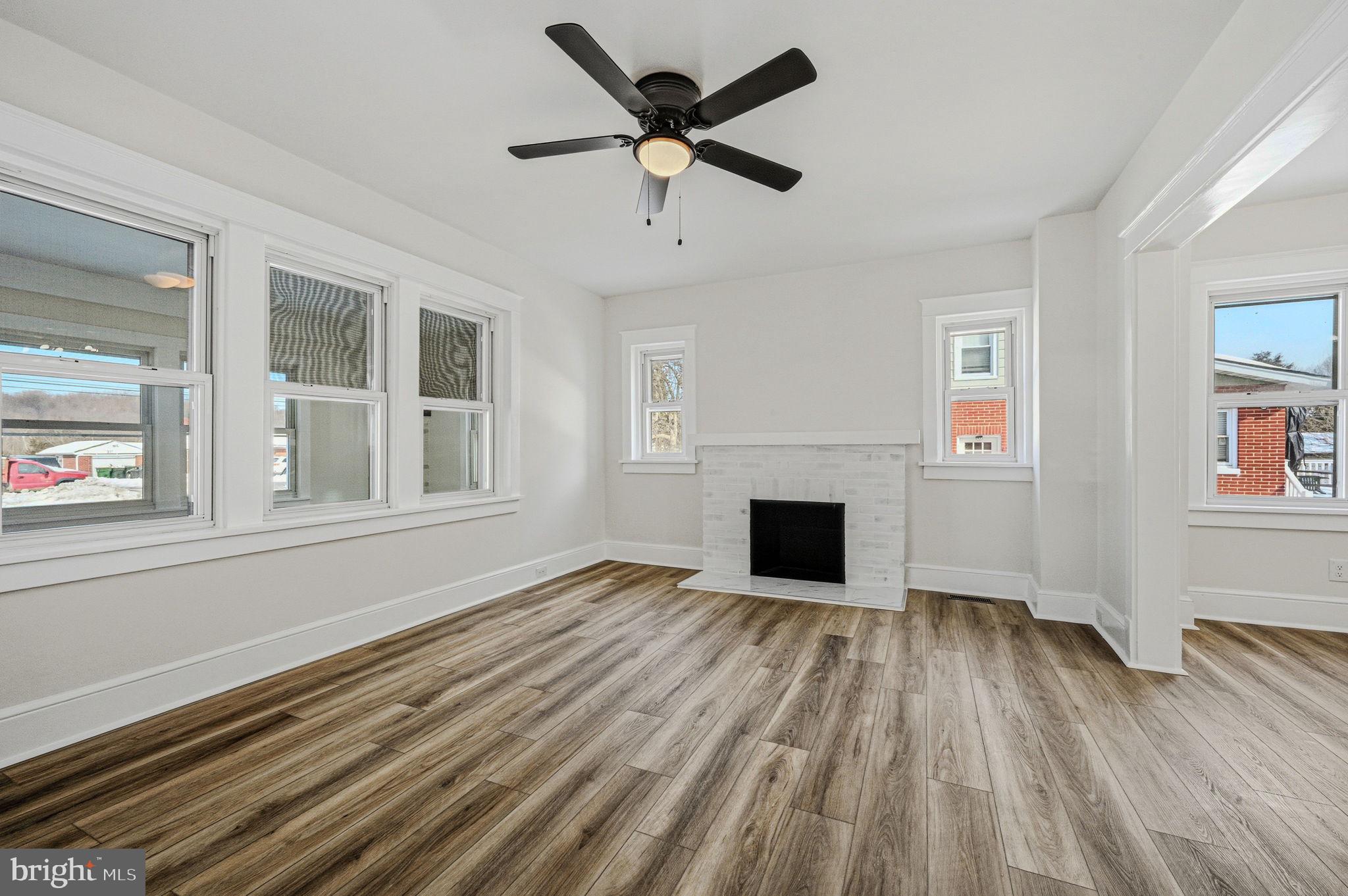 NEWARK - Residential